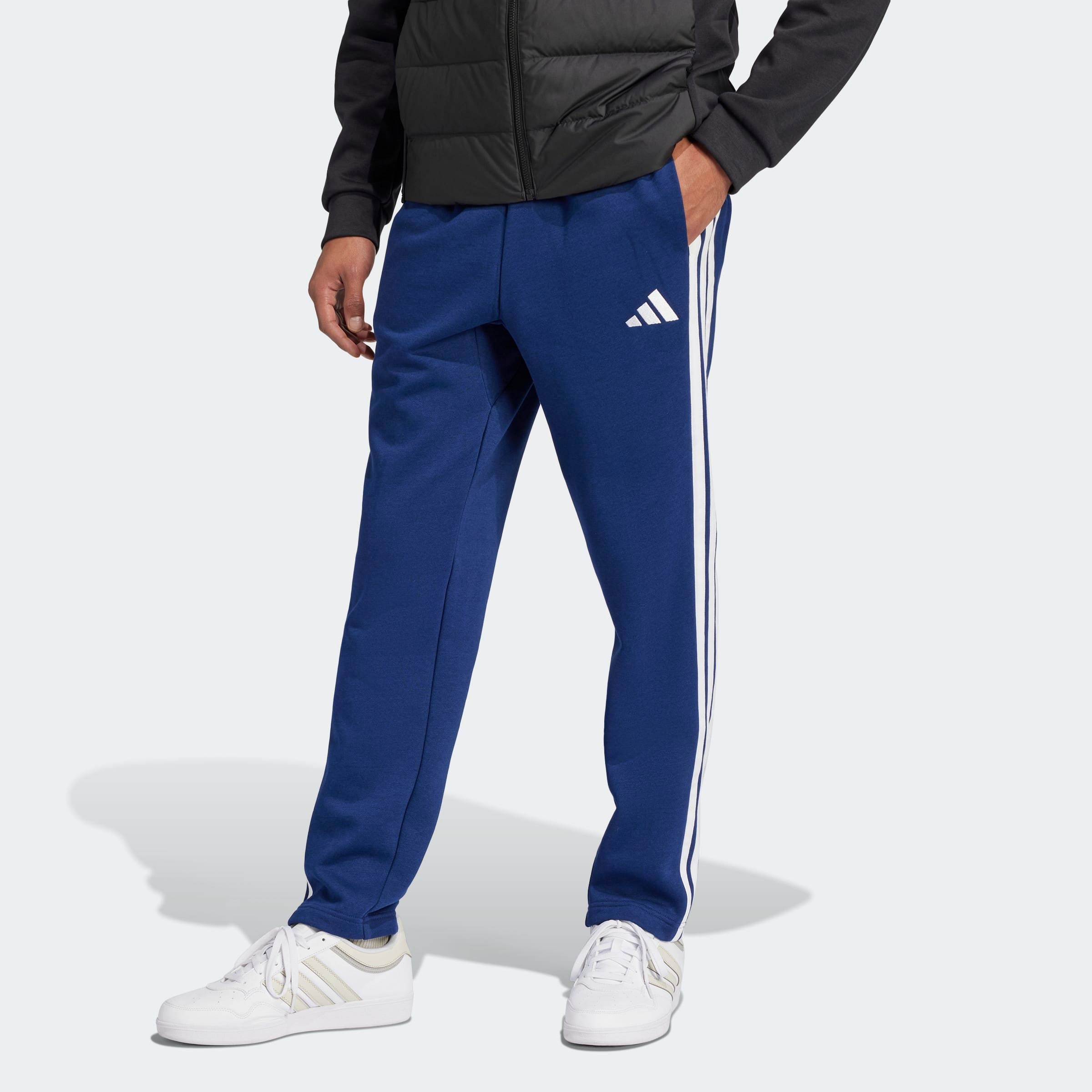 adidas Sportswear Sporthose »ESSENTIALS 3-STREIFEN OPEN HEM«  aus Baumwolle, Polyester und Viskose, offener Saum