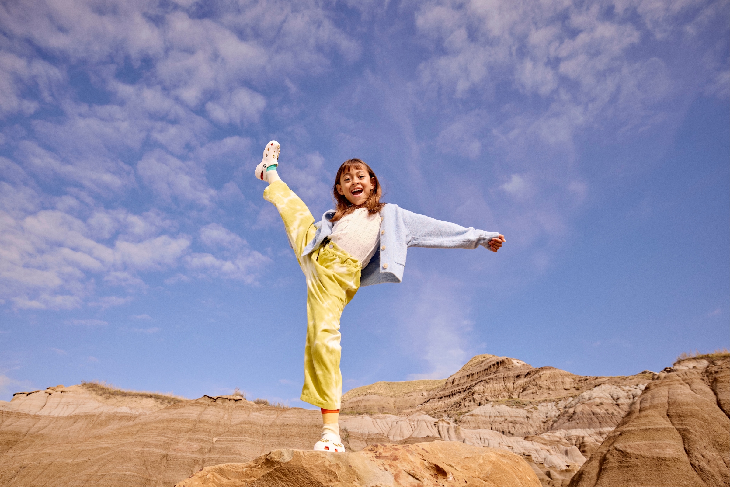 Crocs Clog »Classic K«  Sommerschuh, Hausschuh, Badeschuh mit schwenkbarem Fersenriemchen