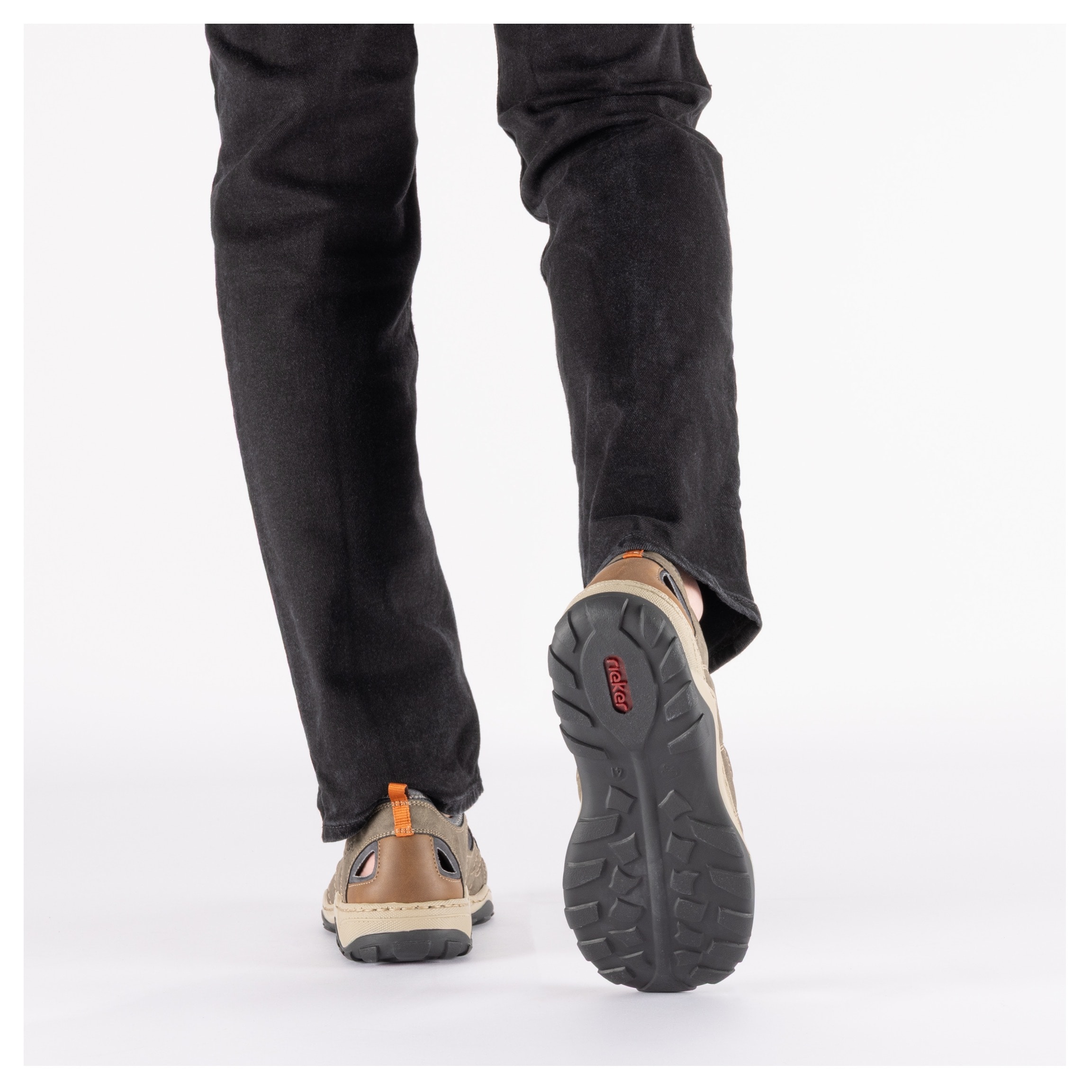 Rieker Slipper  Trekking Schuh, Sandale, Sommerschuh mit praktischem Gummizug