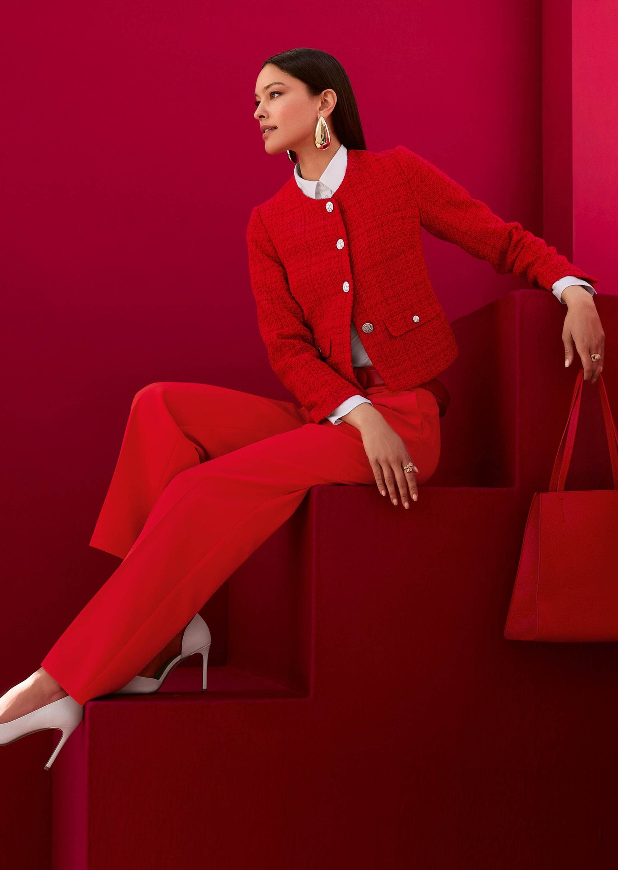 MADELEINE Jerseyblazer »Blazer Eleganter Tweed-Kurzblazer mit Metallknöpfen«