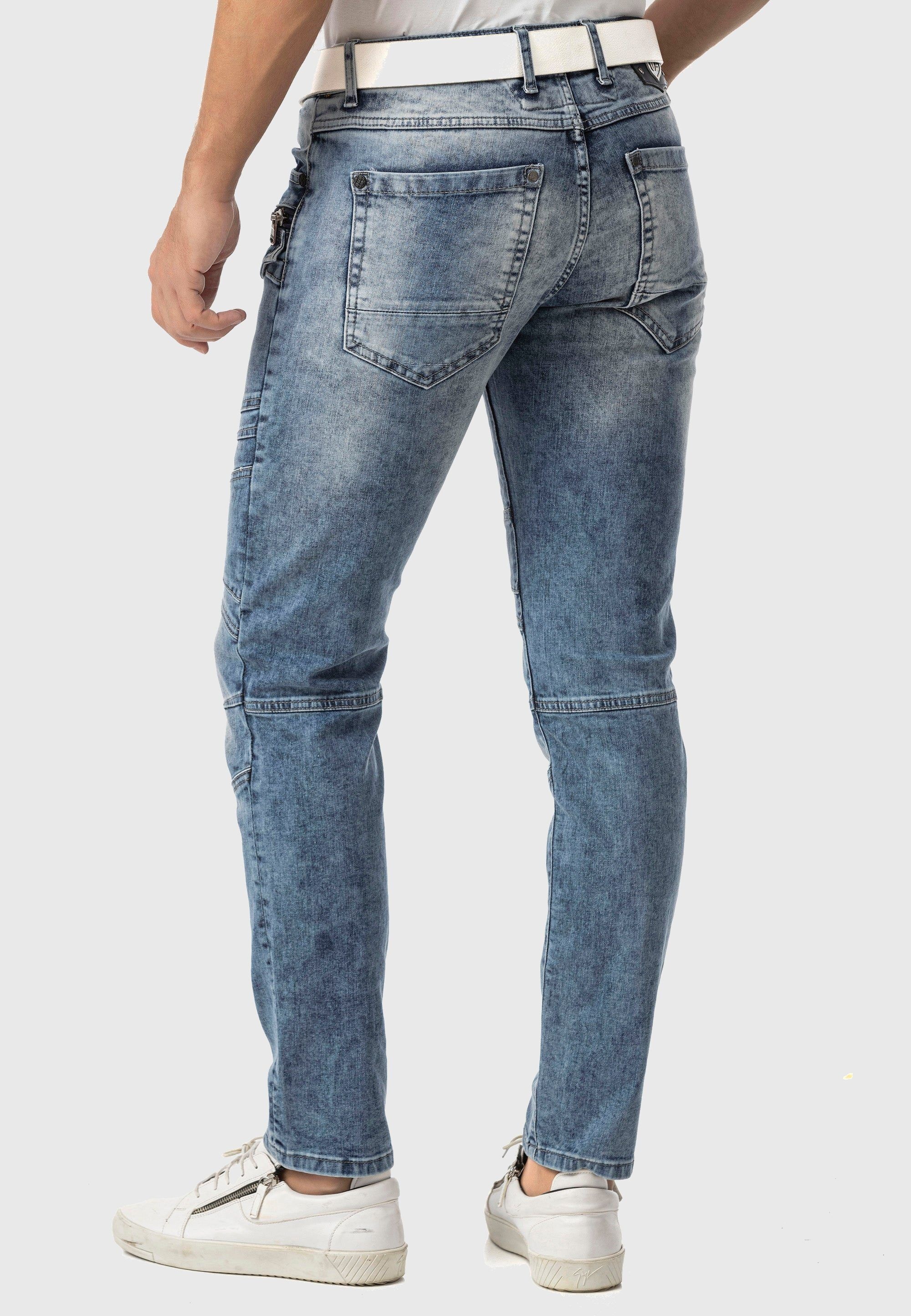 Cipo & Baxx 5-Pocket-Jeans »Cipo & Baxx Jeans« im trendigen Design