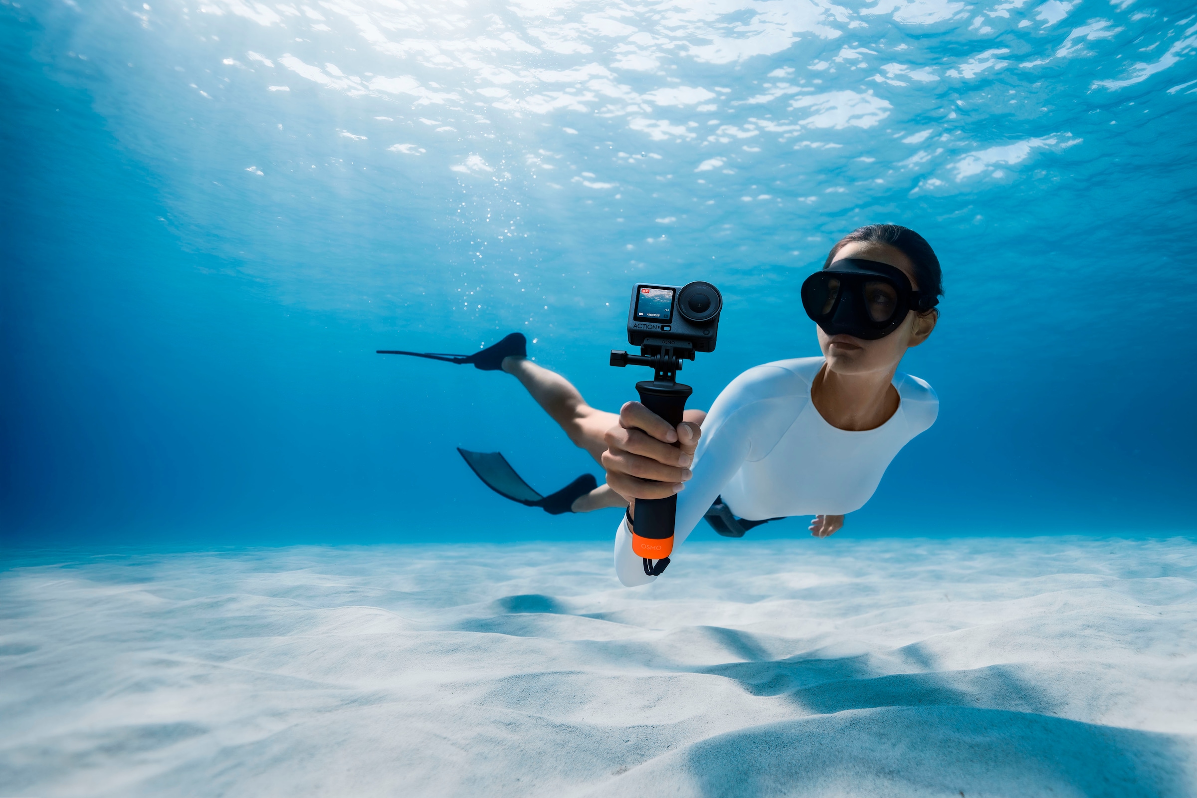 DJI Action Cam »Osmo Action 6 Adventure Combo« 4K Ultra HD Bluetooth