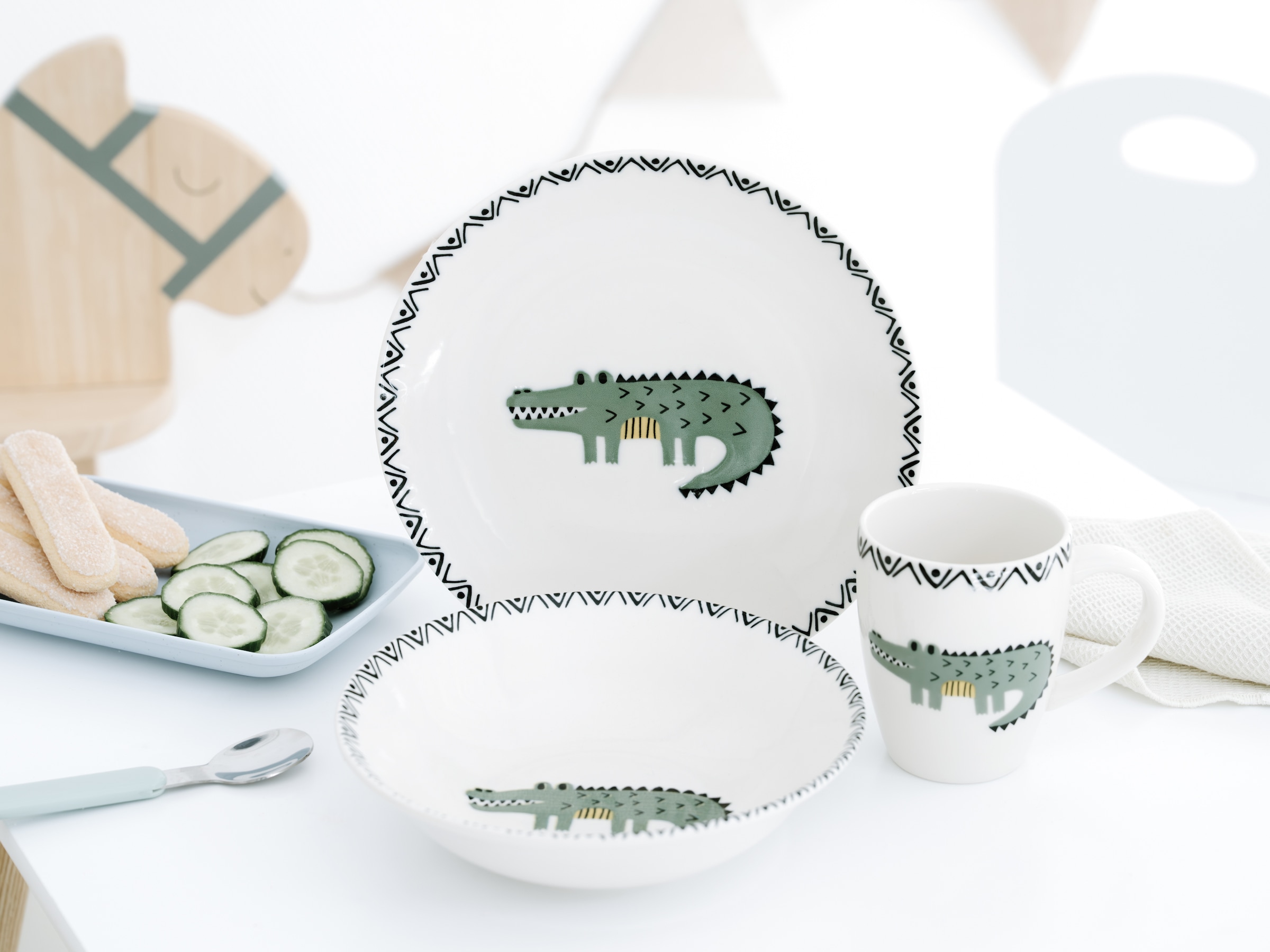 CreaTable Kindergeschirr-Set »Safari Krokodil, Kinder Set 3-tlg.« gezeichnete Tiermotive, skandinavischer Stil, Ethno-Style Motive