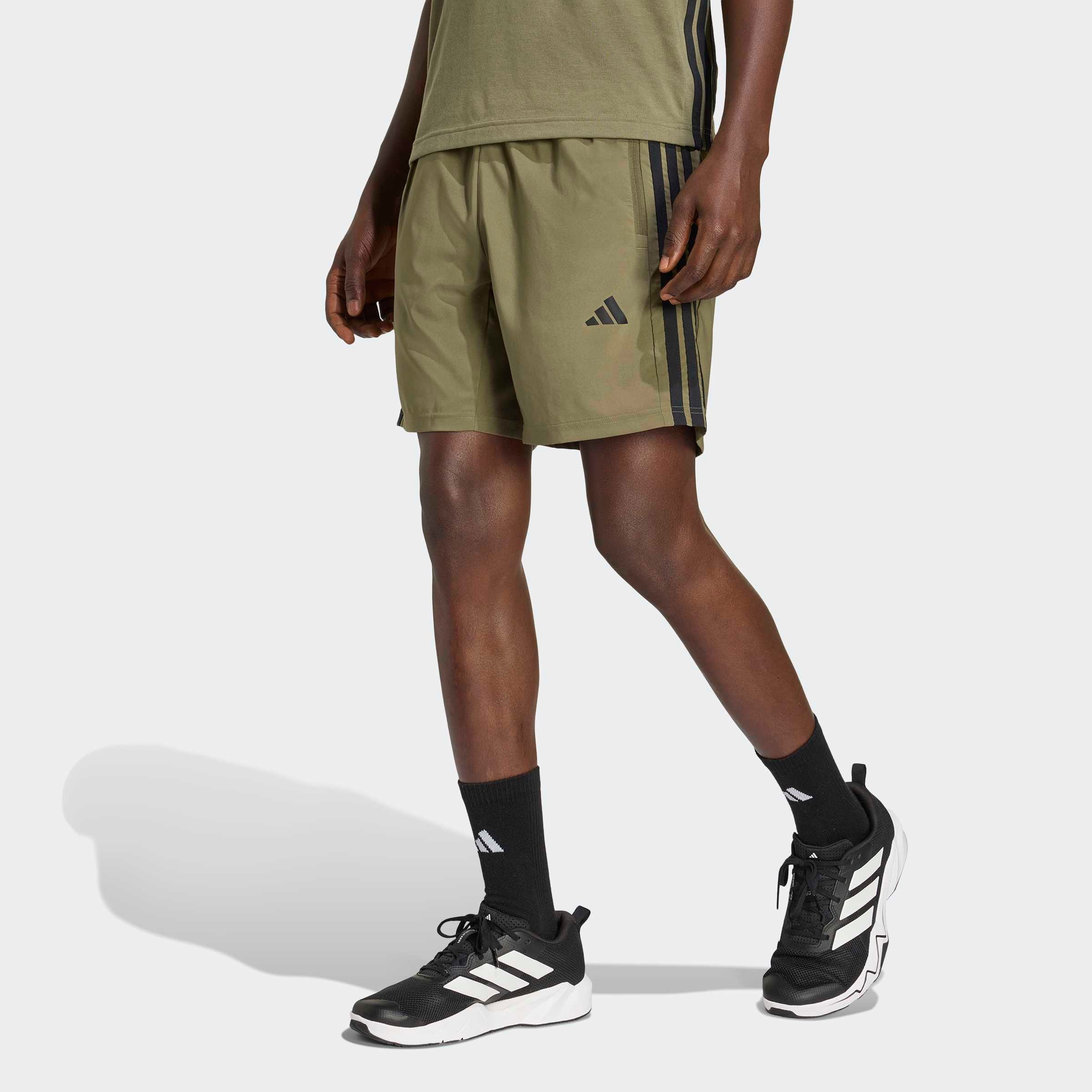 adidas Performance Shorts »WORKOUT ESSENTIALS BASE 3 STRIPES WOVEN«  normal-weit, für Fitness und Sportmode, sportlich, aus Polyester