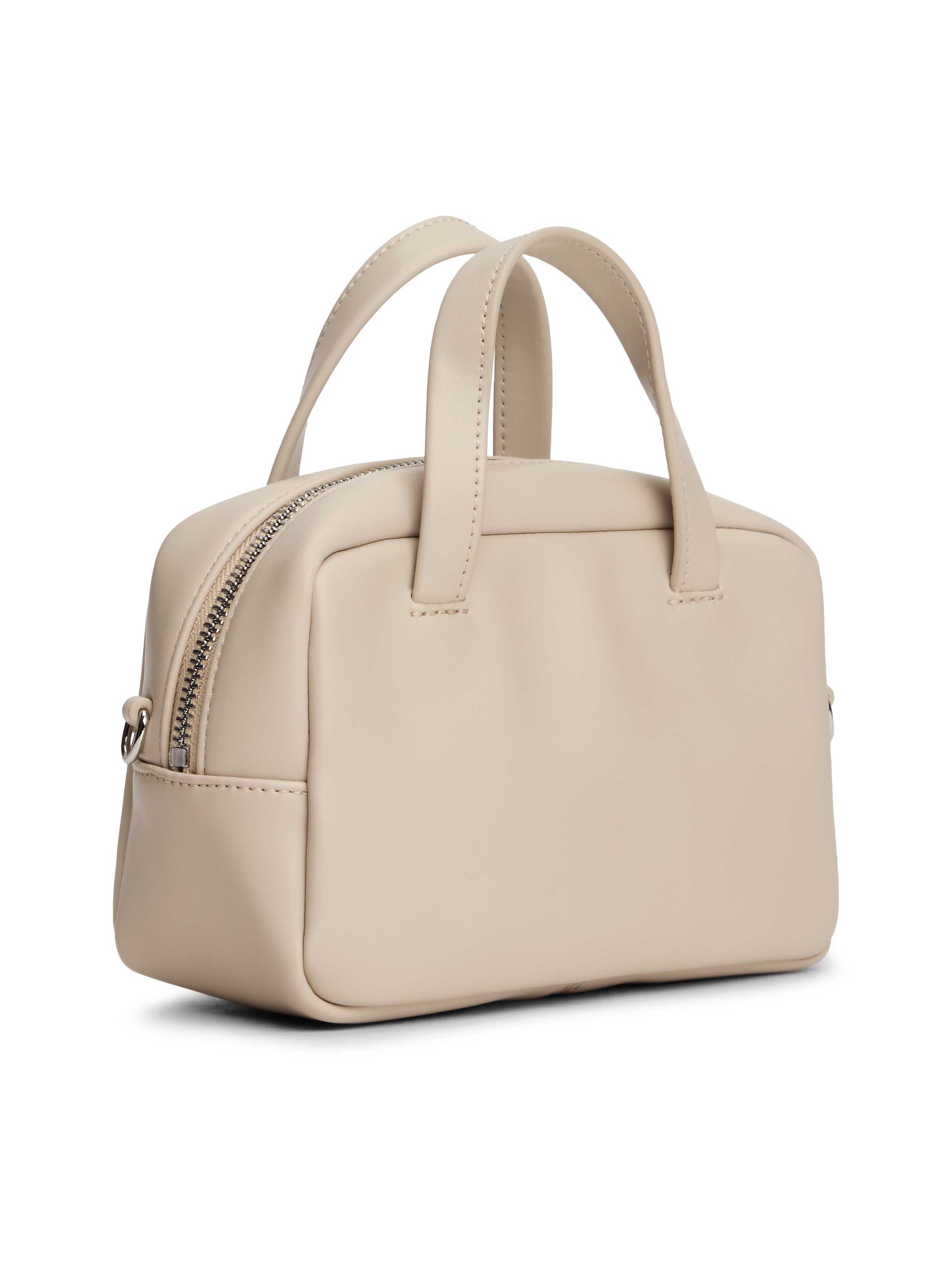 Tommy Jeans Umhängetasche »TJW CITY TRUNK CROSSOVER« , Damen Tragetasche, Schultertasche mit Herzchen-Applikation