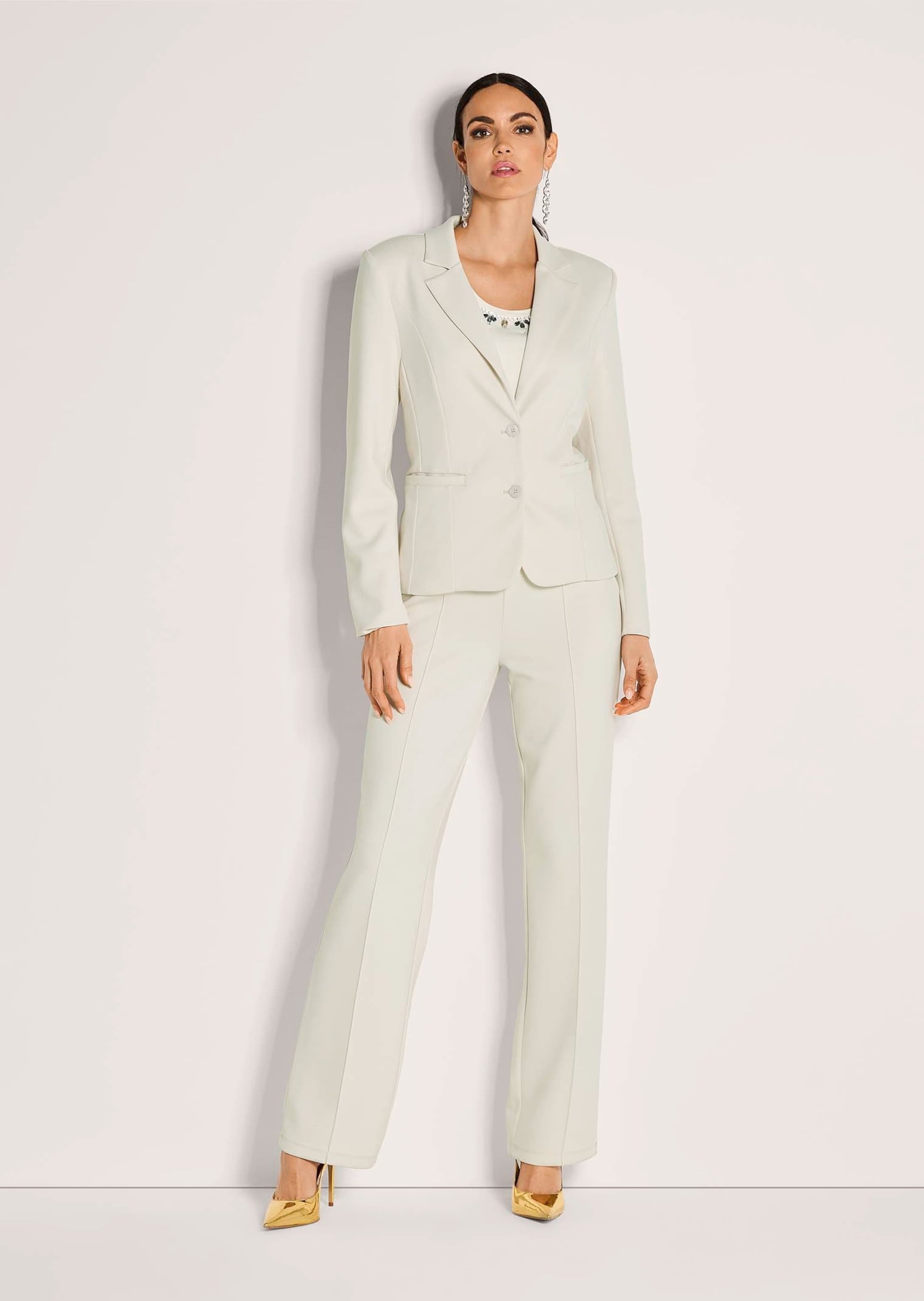MADELEINE Jackenblazer »Blazer Jersey-Blazer in modischer Kurzform« Jersey Blazr, Koffertauglich