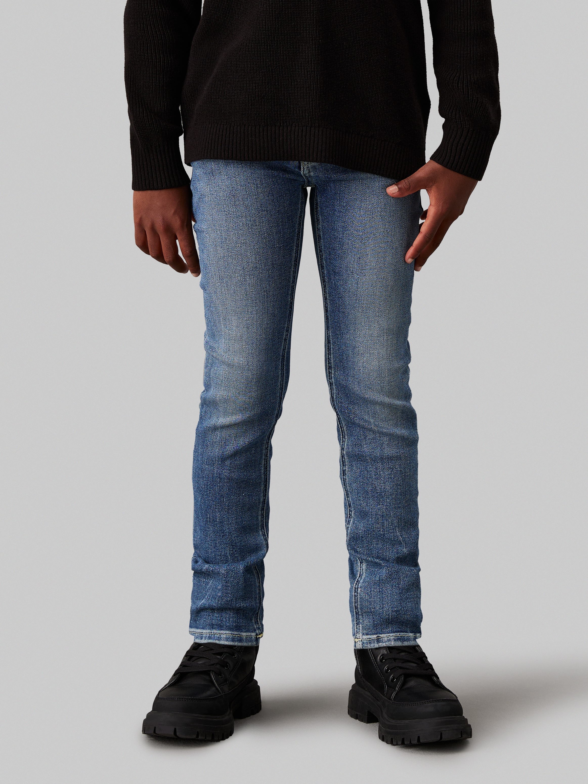 Calvin Klein Jeans Slim-fit-Jeans »SLIM NEW MID BLUE PWS«, für Kinder bis 16 Jahre, in cooler Waschung