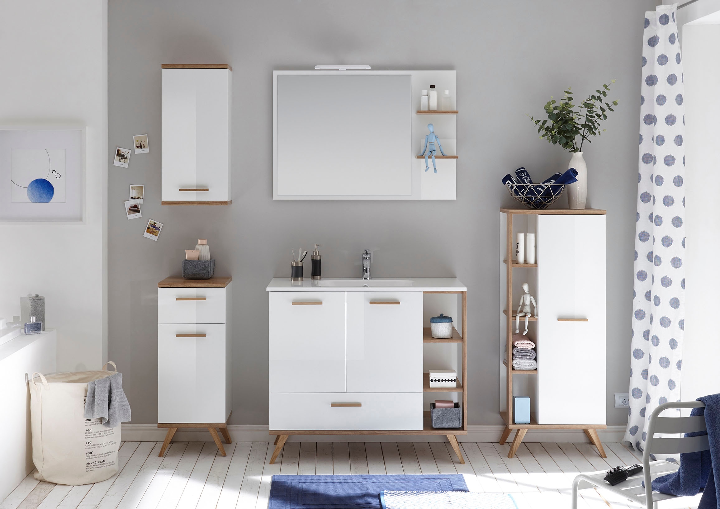 Saphir Hängeschrank »Quickset Badschrank 35,5 cm breit mit 1 Tür und 2 Glas-Einlegeböden«, Badezimmer-Hängeschrank inkl. Türdämpfer, Holzgriffe