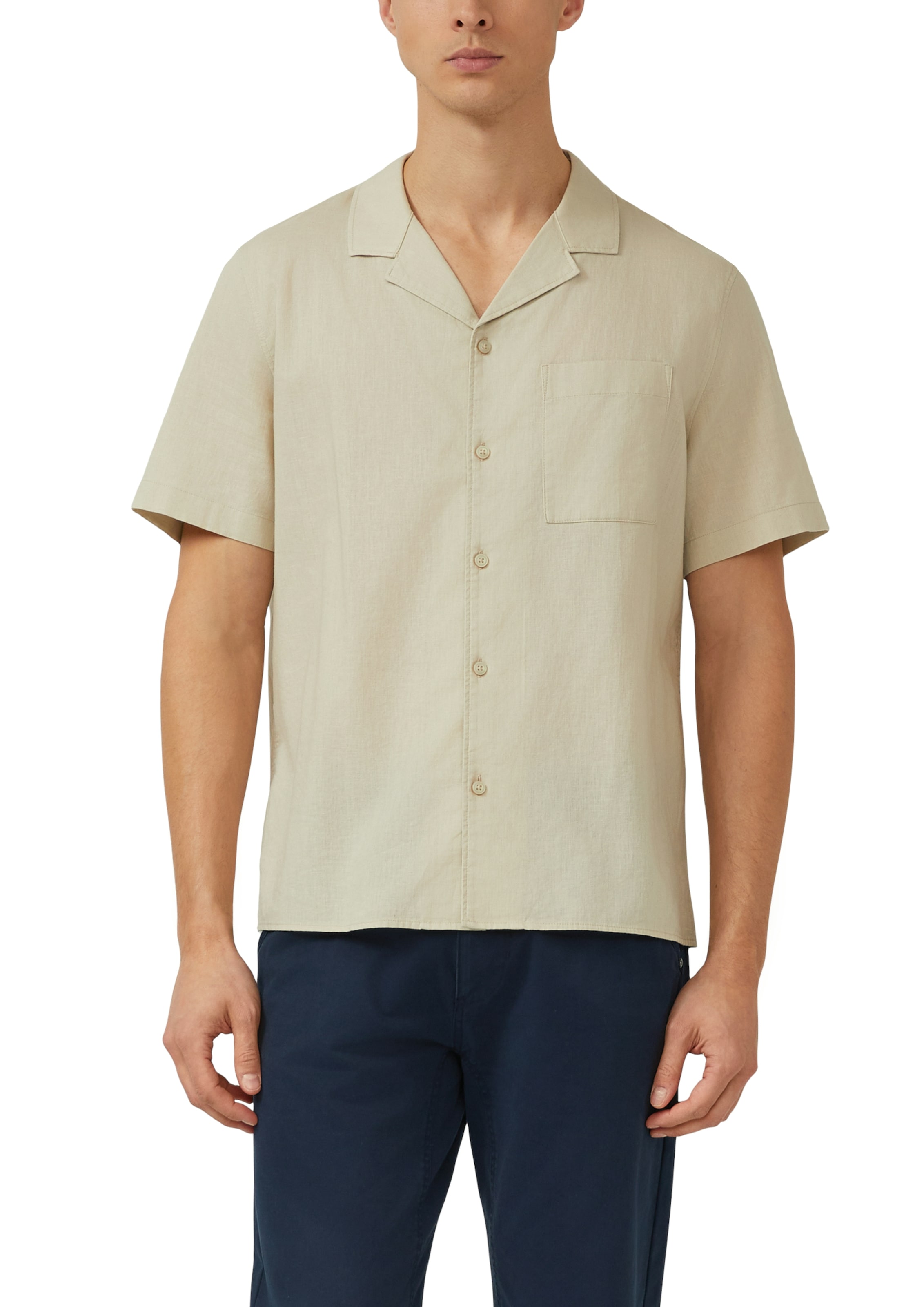s.Oliver Kurzarmhemd mit kurzem Reverskragen und Knopfleiste