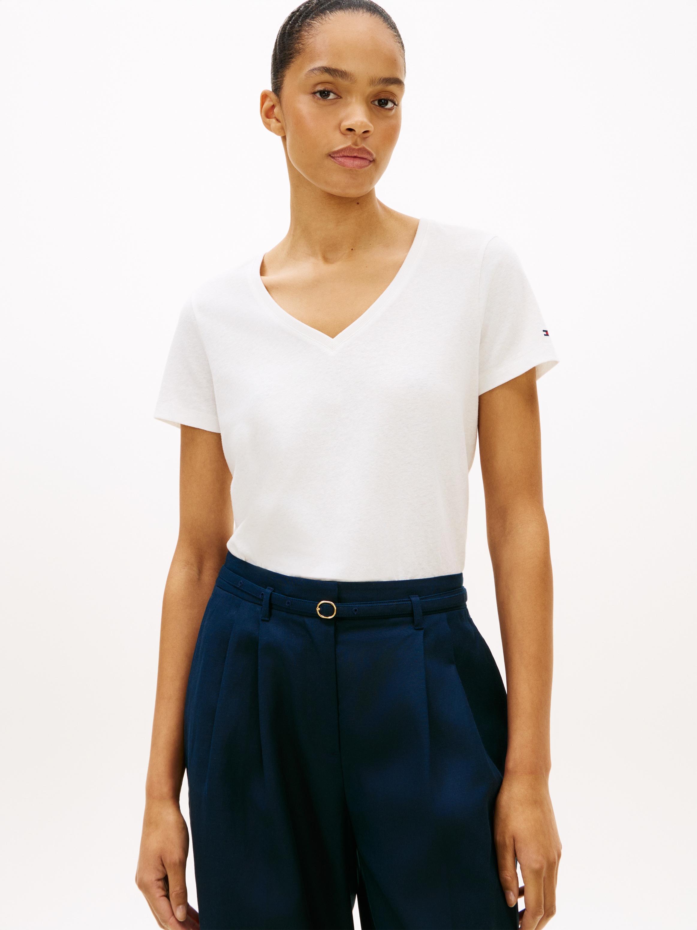 Tommy Hilfiger Kurzarmshirt »CO LINEN V-NECK SHORT SLEEVE TEE« mit V-Ausschnitt, Regular Fit
