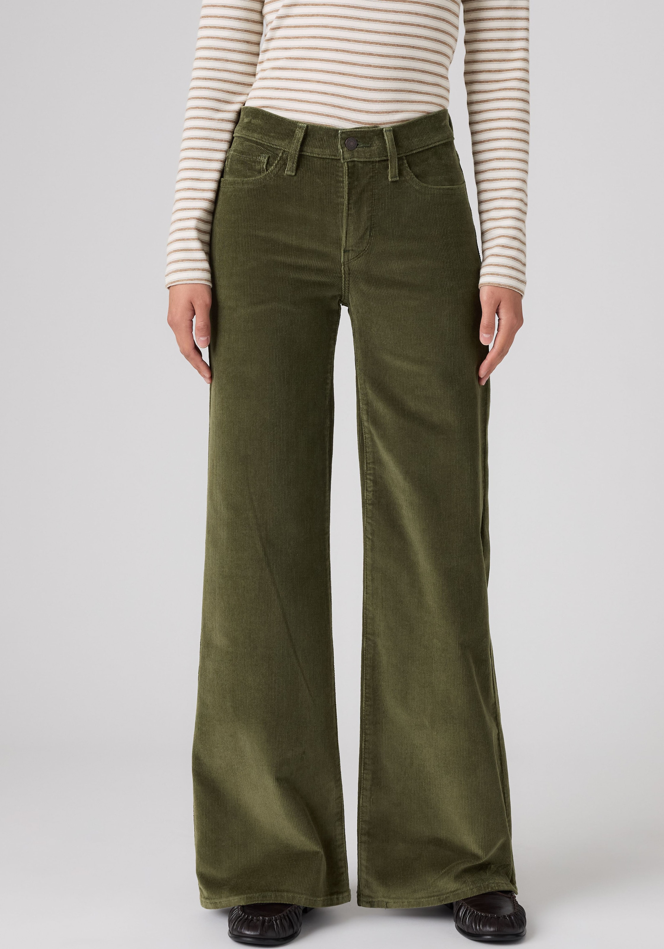 Levi's® Cordhose »318 SHAPING WIDE LEG«  mit weitem Bein - Wide Leg