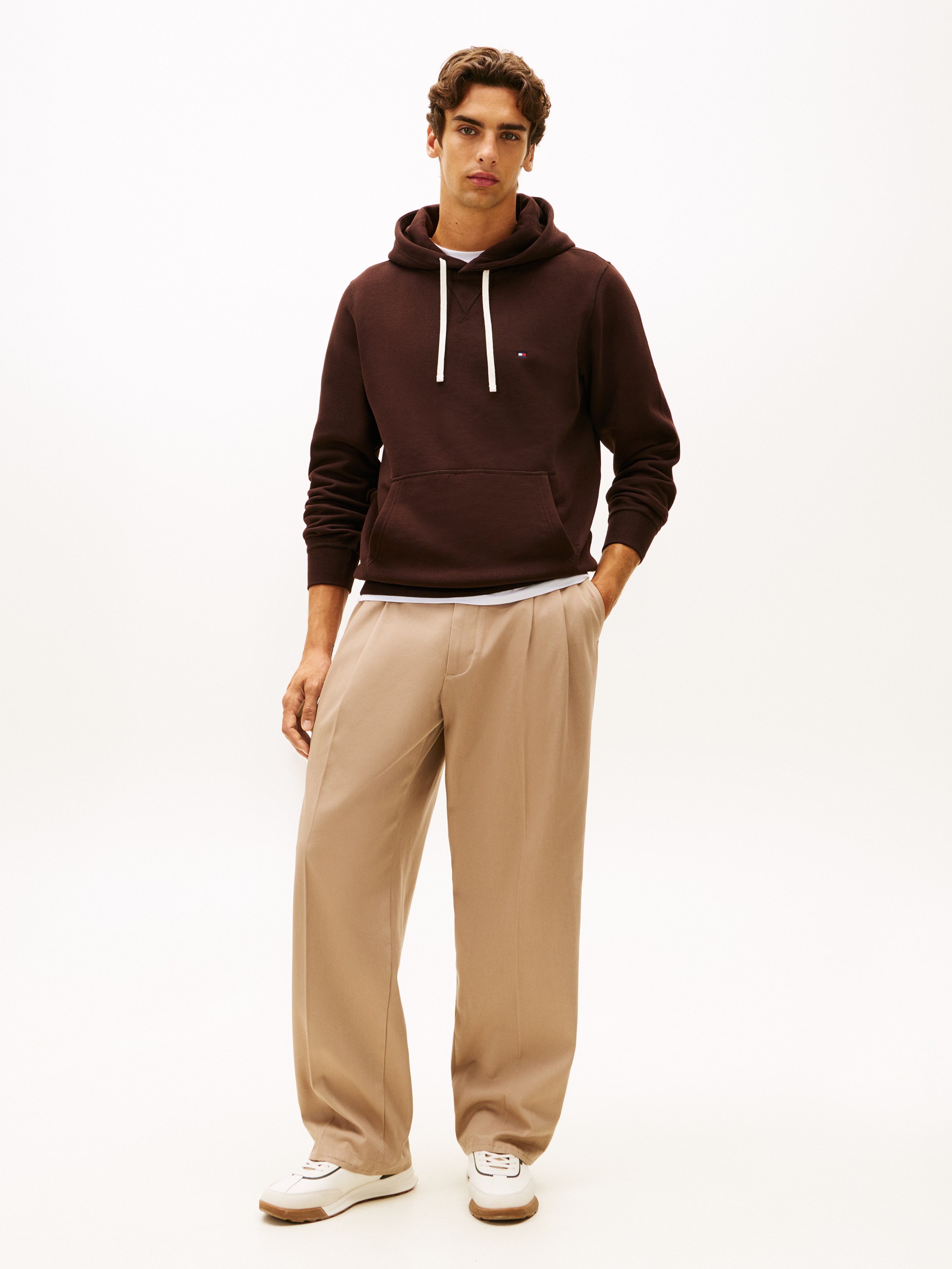 Tommy Hilfiger Hoodie »ESS SEASONAL FLEECE HOODY mit Kapuze und Kängurutasche«, unifarben, casual, regular fit, Baumwollmix, Kapuze
