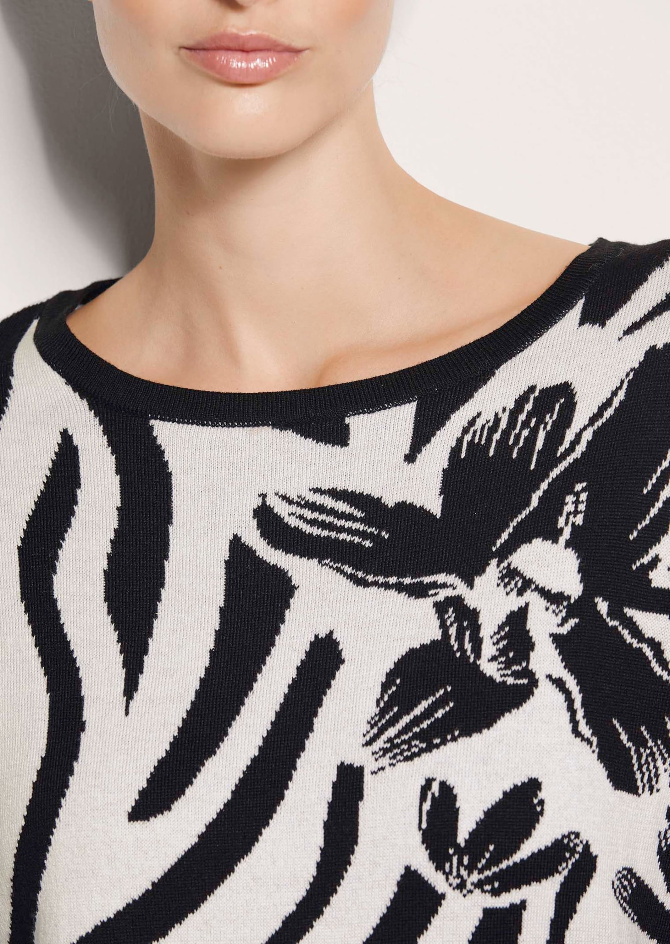 MADELEINE Longpullover »Pullover Rundhals-Pullover mit kontraststarken Intarsien«