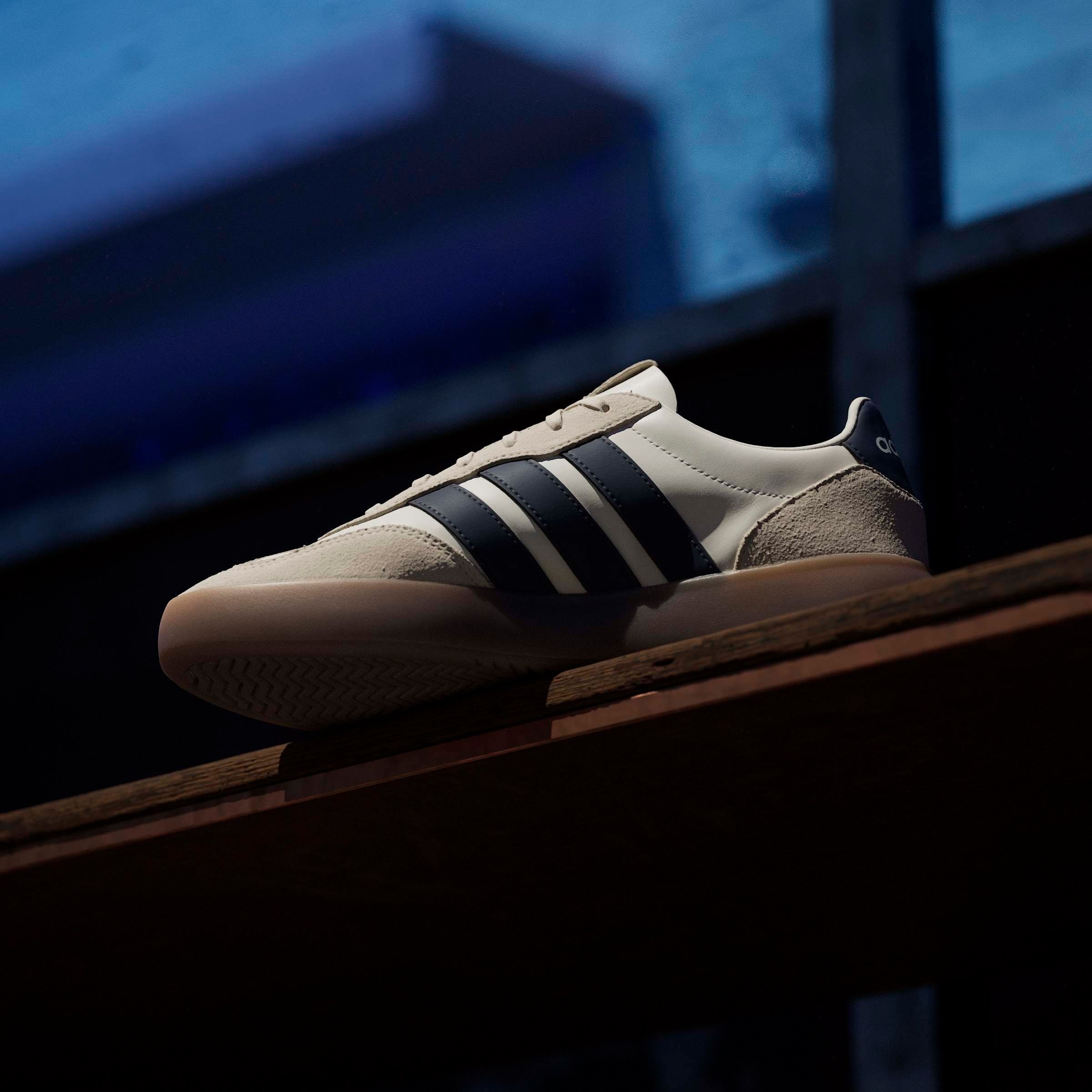 adidas Sportswear Sneaker »BARREDA DECODE«  inspiriert vom Design des adidas handball spezial