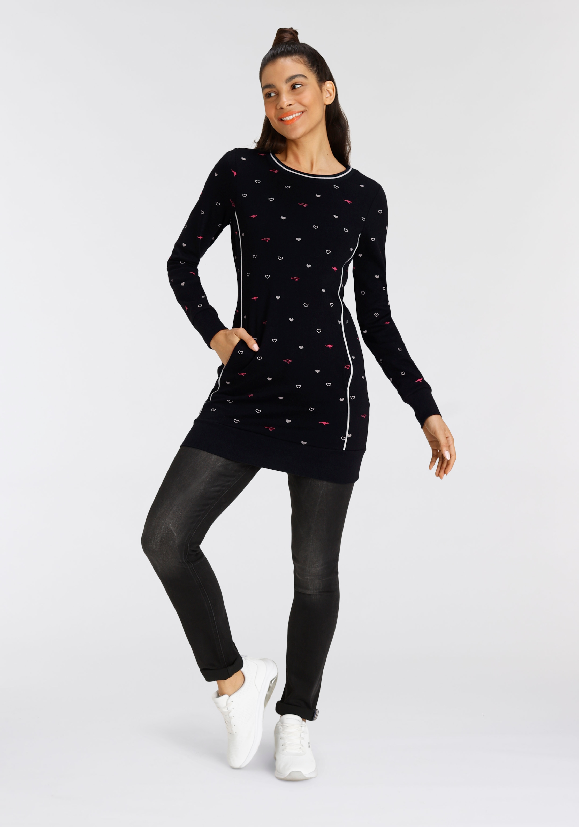 KangaROOS Sweater, Langarm, figurbetont, aus Interlock-Baumwolle, mit Nahttaschen
