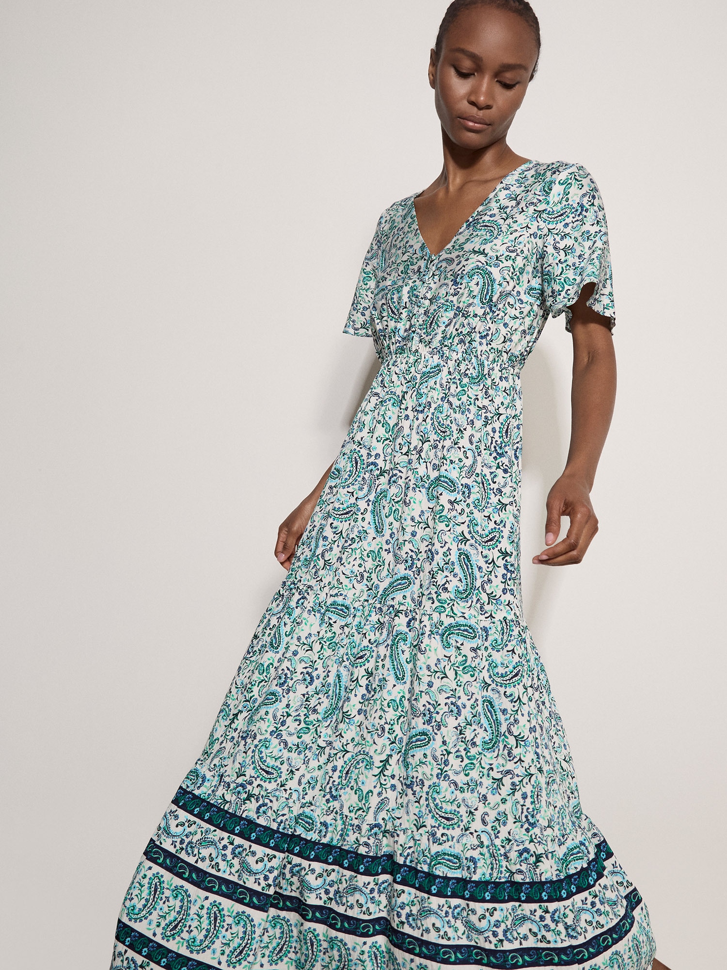 Apricot Maxikleid »Maxikleid« mit Stufen