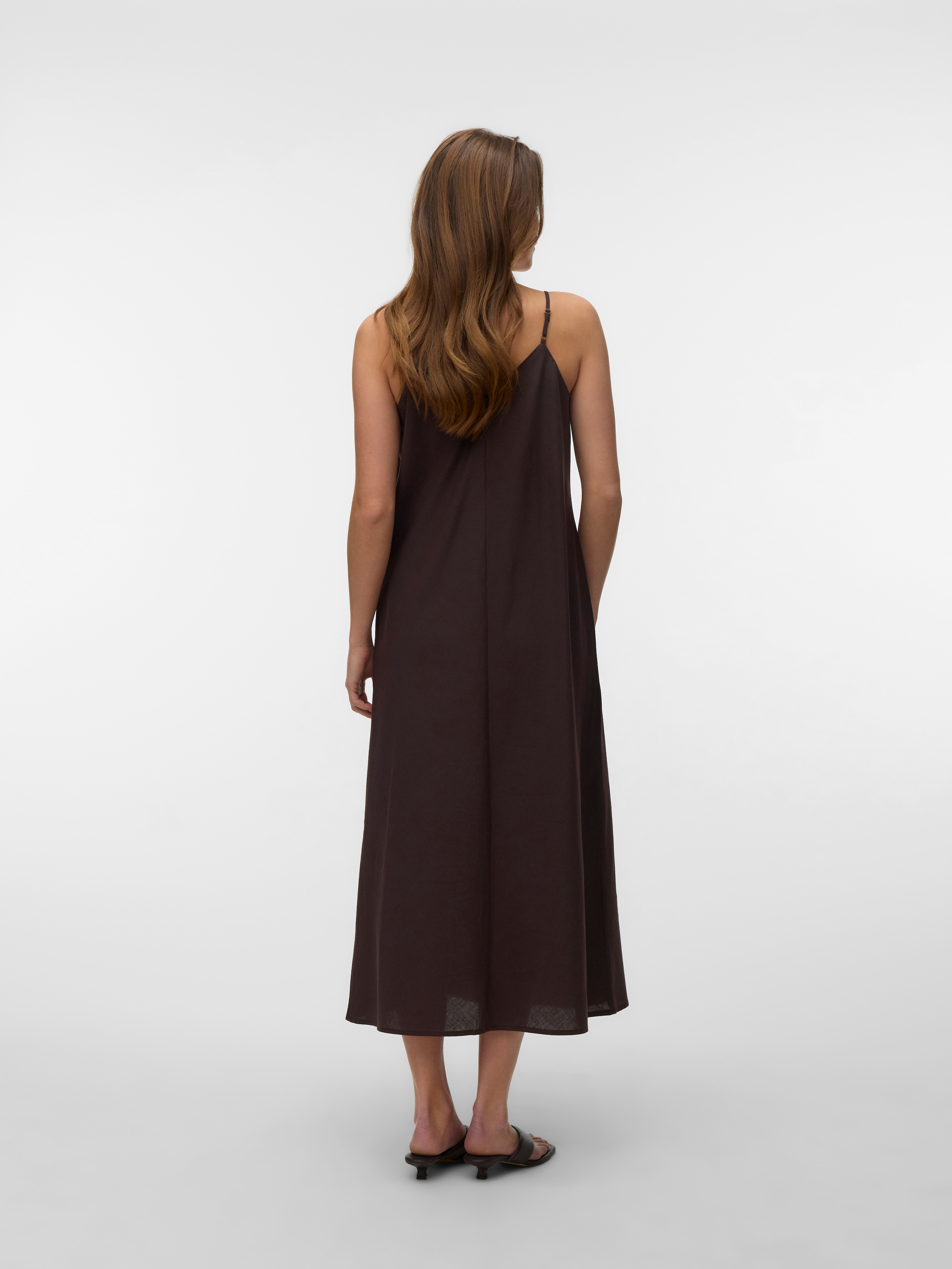 Vero Moda Trägerkleid »VMSELMA 7/8 SINGLET DRESS NOOS« Baumwollmischung, mit Leinen, verstellbare Spaghettiträger