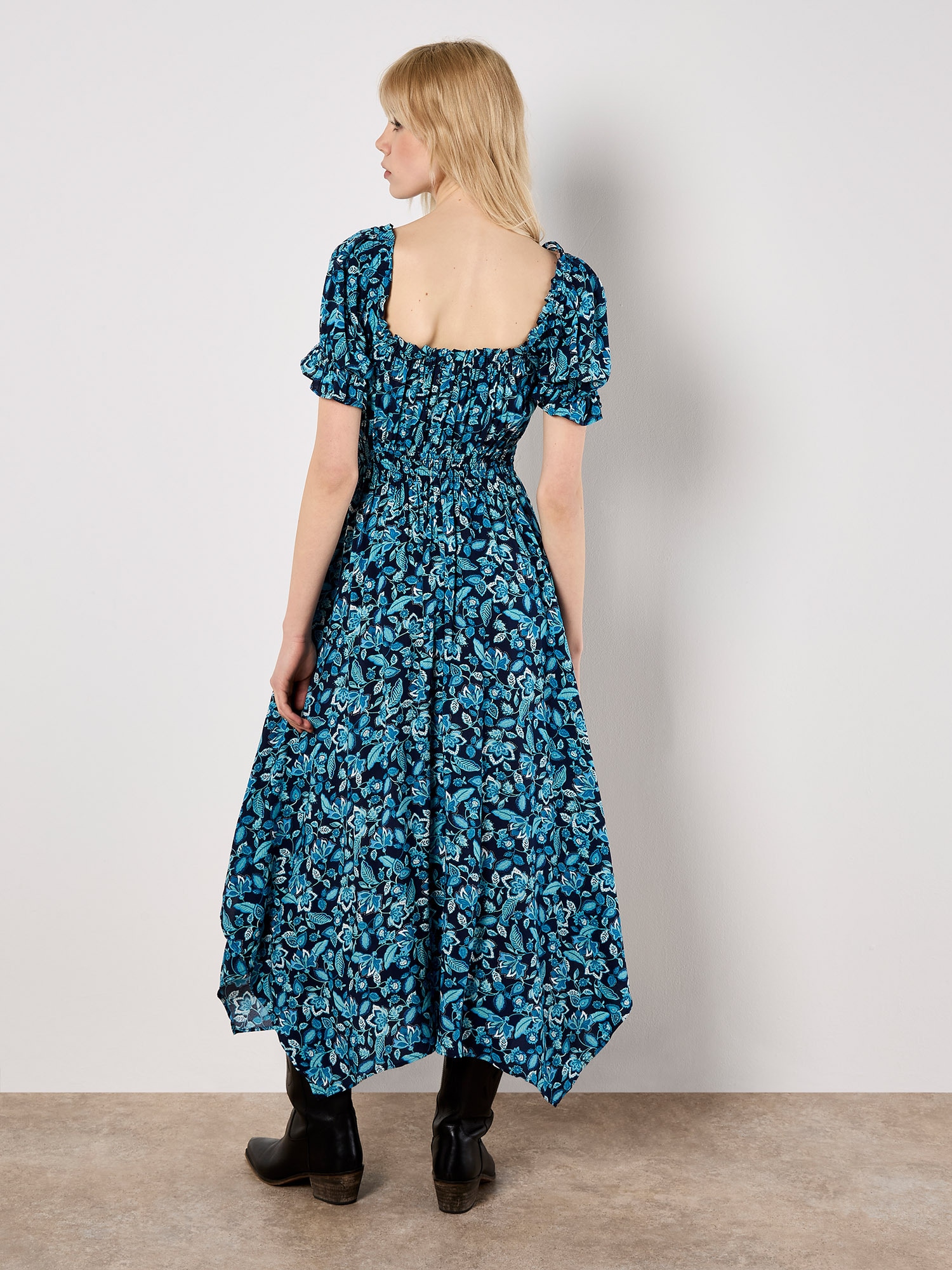 Apricot Druckkleid »Midikleid« mit Smokdetails