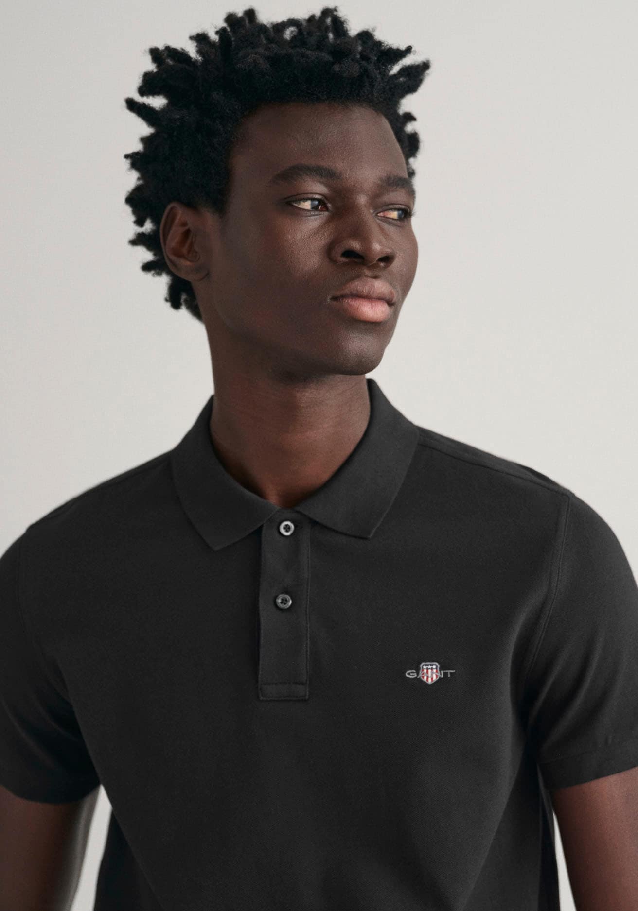 Gant Poloshirt »SLIM SHIELD SS PIQUE POLO«, mit Logostickerei auf der Brust  online shoppen bei OTTO