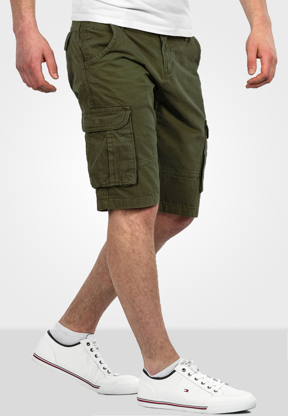 Alessandro Salvarini Cargoshorts »A. Salvarini Herren Designer Cargo Shorts Cargoshorts kurze Hose Gürtel AS037«