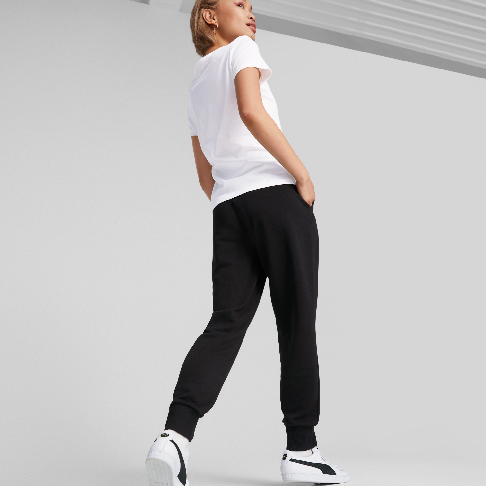 PUMA Jogginghose »ESS SWEATPANTS TR CL«