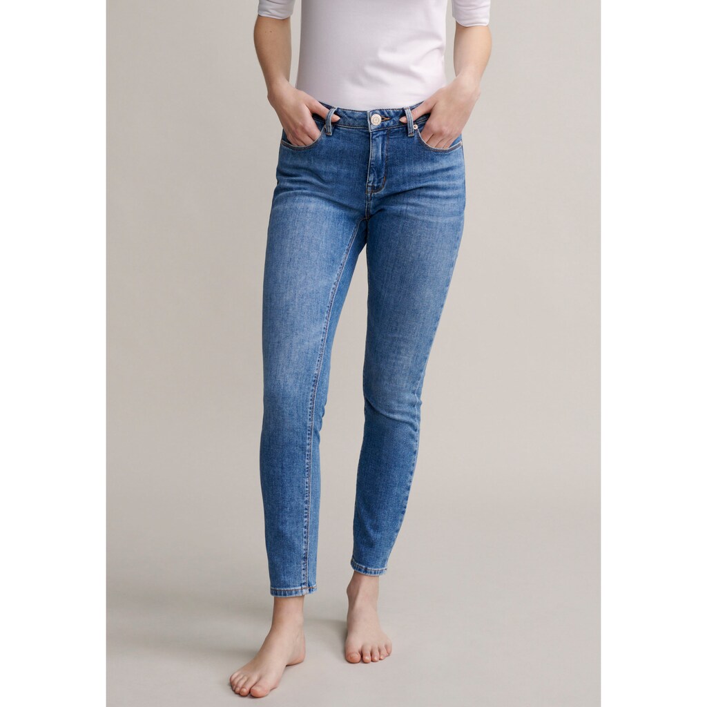 OPUS 7/8-Jeans »Elma«, mit authentischer Waschung