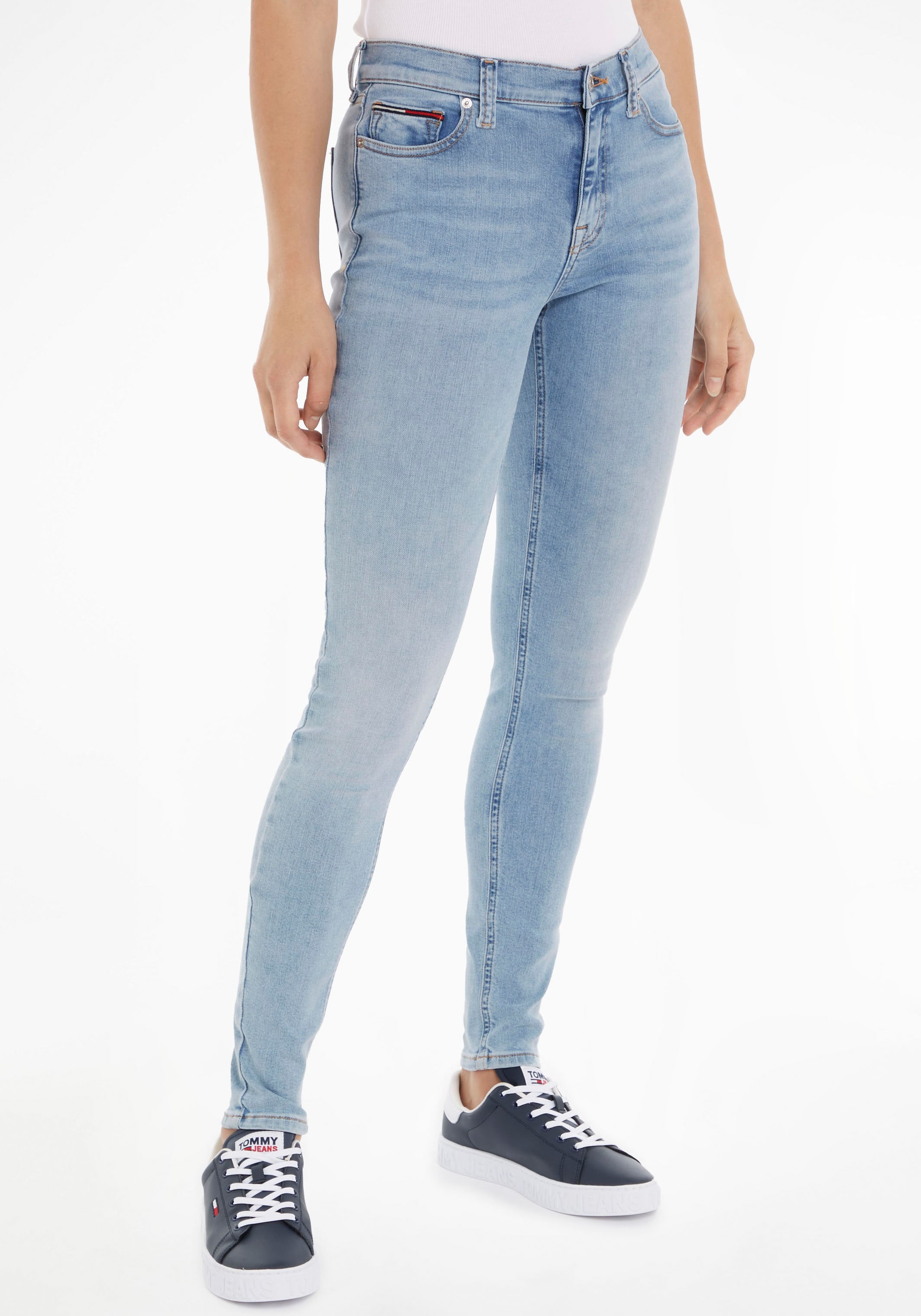 im Tommy Label-Badge Jeans OTTO hinten »Nora«, Tommy Skinny-fit-Jeans Shop Passe Jeans mit & Online