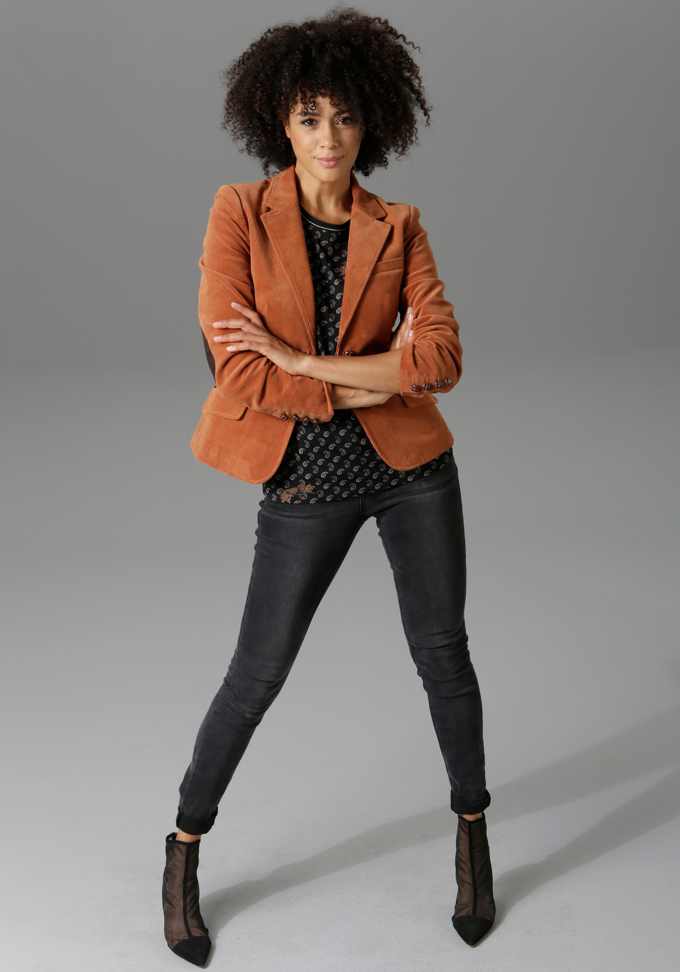 Aniston CASUAL Jackenblazer, mit Lederimitat-Einfassungen und Ärmelpatches  im OTTO Online Shop | Übergangsjacken