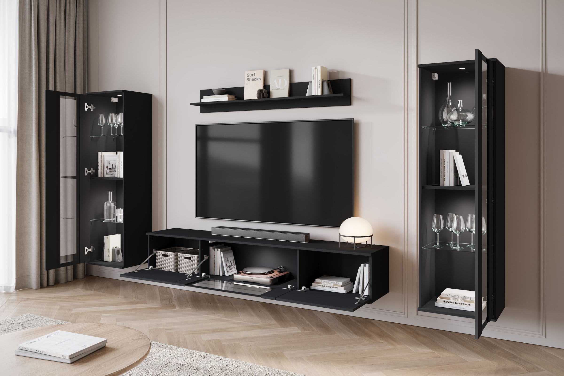 INOSIGN Wohnwand »Caro, stehend und hängend montierbar«, (Komplett-Set, 4 St., Vitrine Türanschlag links/rechts wechselbar), grifflose Design, höhenverstellbare Einlegeböden