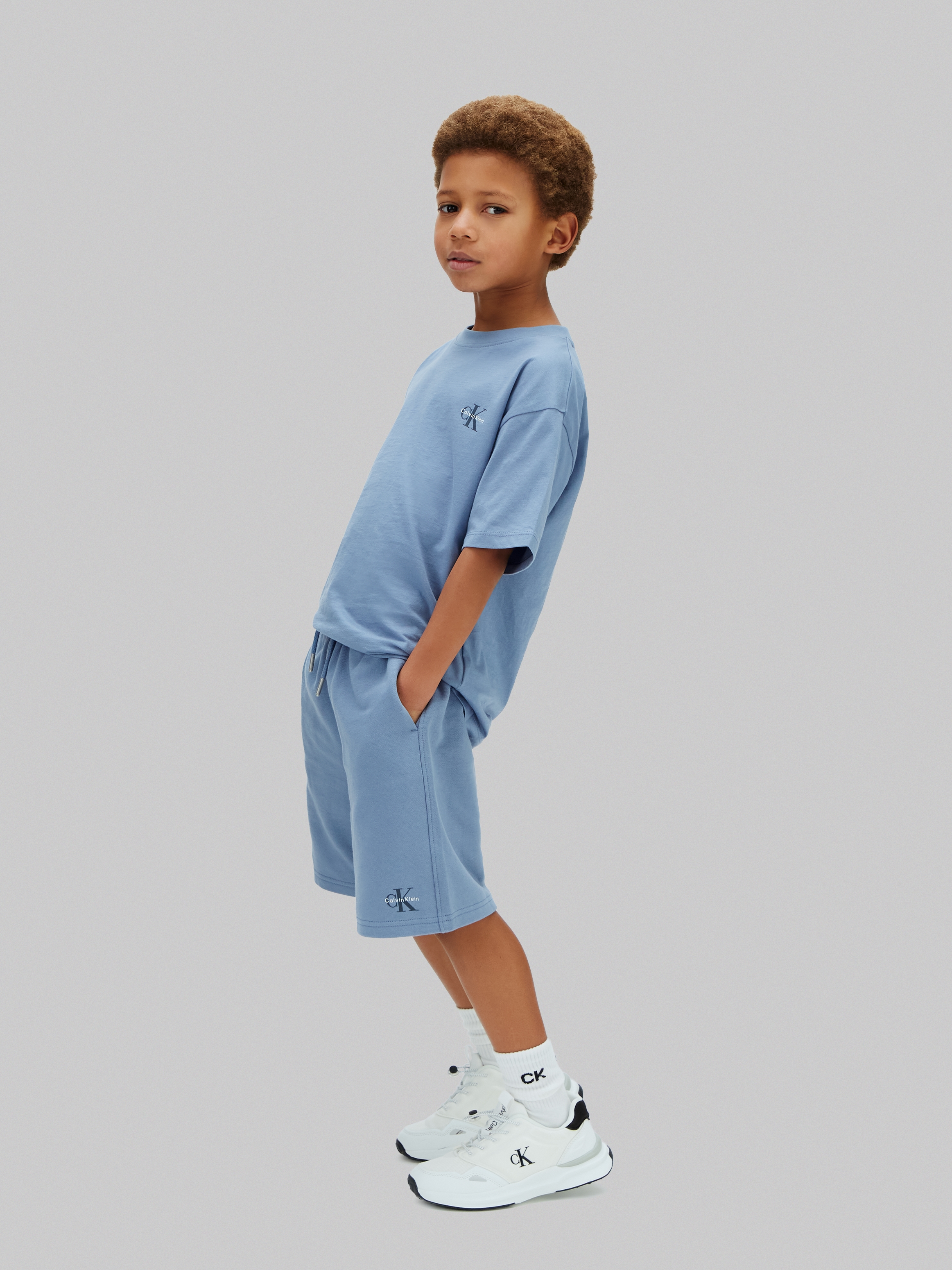Calvin Klein Jeans Shirt & Shorts »Knit Short Set« Set, 2 Regular fit für Kinder mit Markenlogo