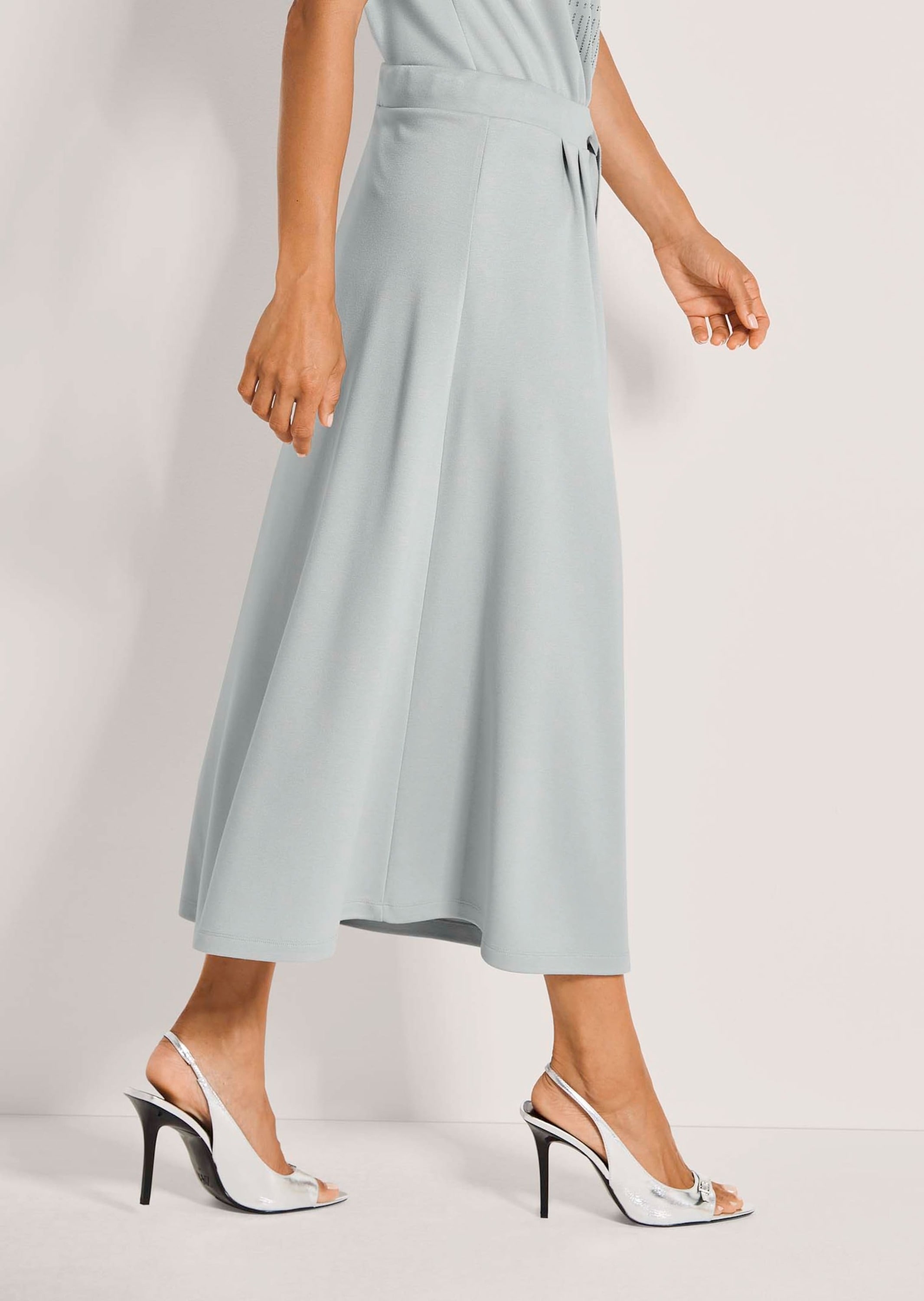 MADELEINE Midirock »Jerseyrock Viskoserock mit Schlupfbund« Dezente Bundfalten