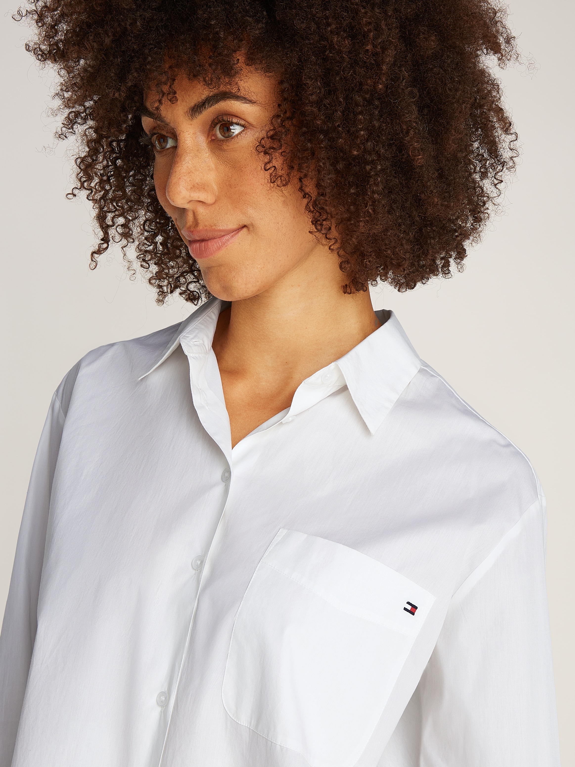 Tommy Hilfiger Hemdbluse »SOLID COTTON EASY FIT SHIRT«, mit Brusttasche