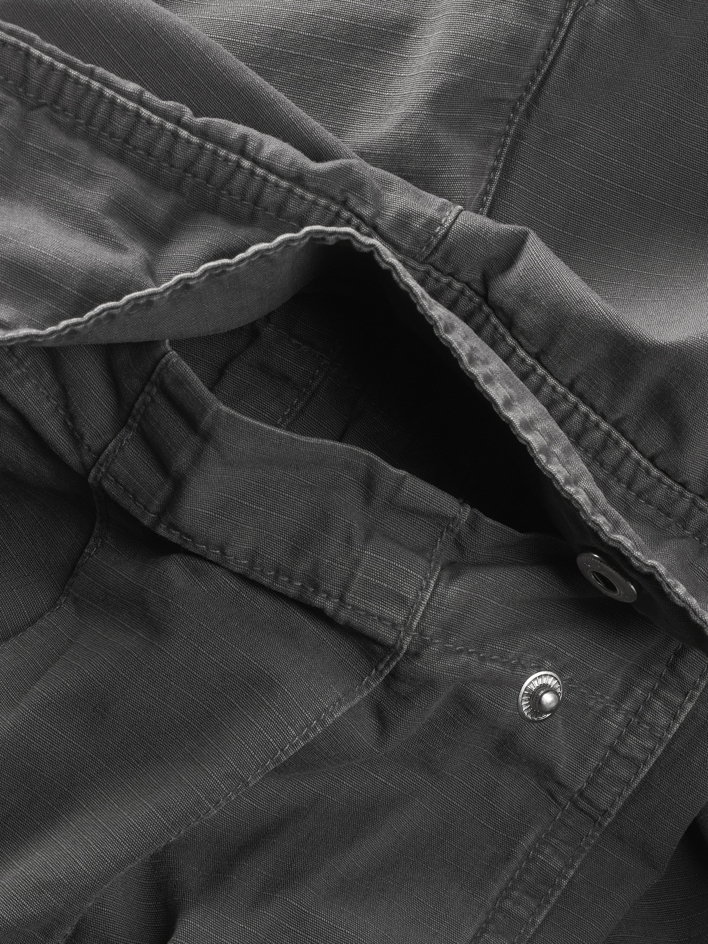 Tommy Jeans Cargohose »TJM RYAN CARGO«, mit Logostickerei