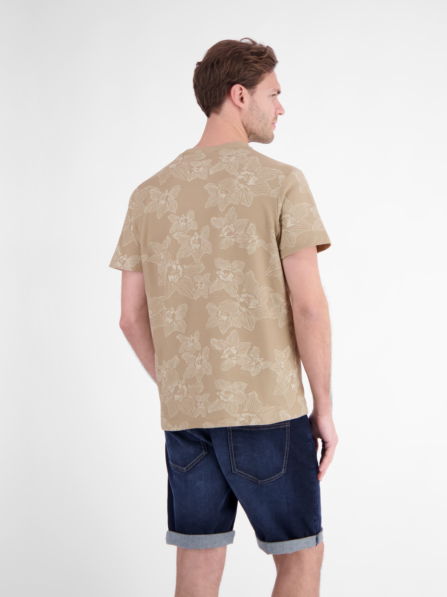 LERROS T-Shirt »T-Shirt mit floralem Print und O-Neck in Jersey-Qualität«