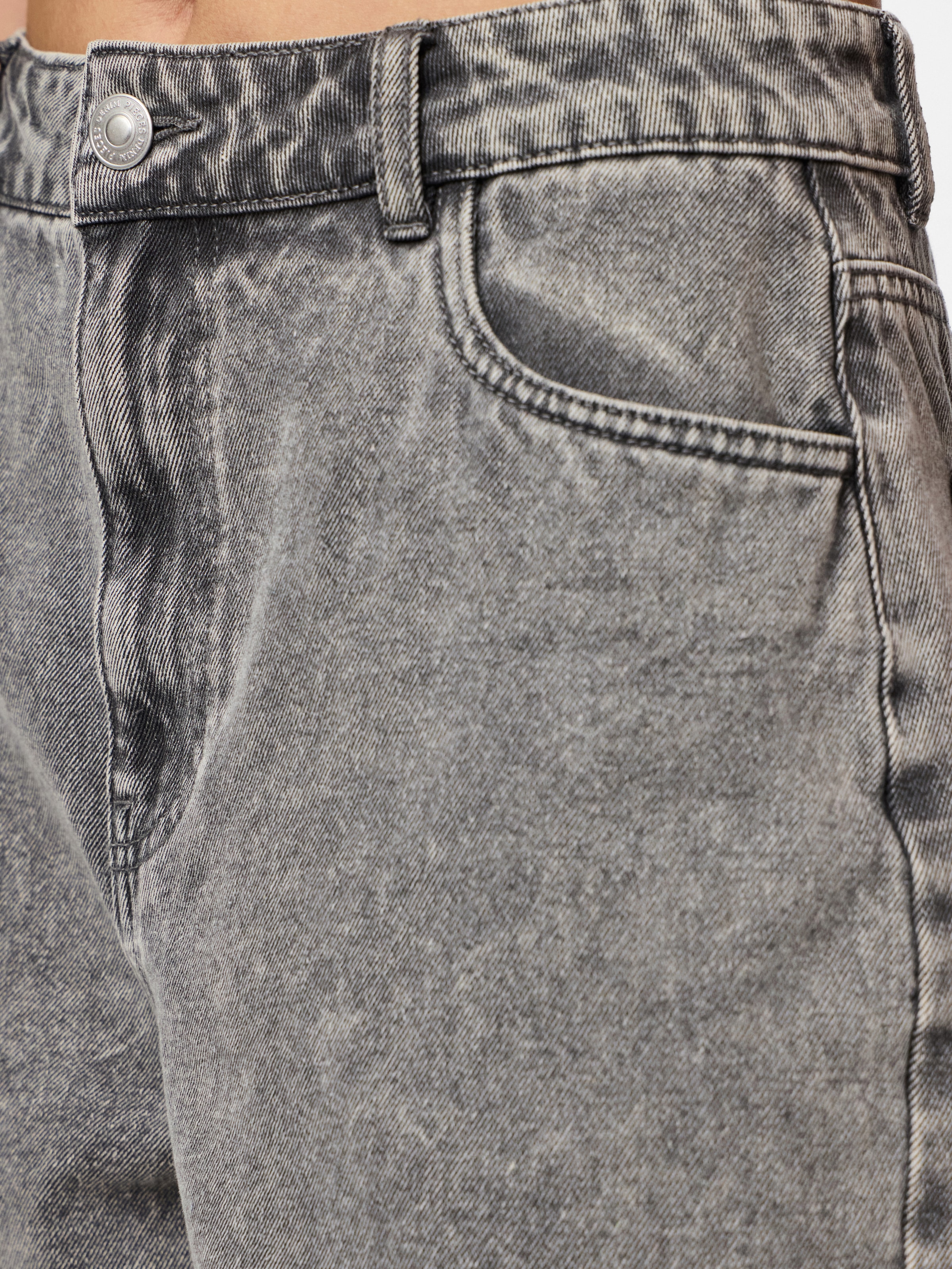 pieces Jeansshorts »PCABBI MW SHORTS NOOS«