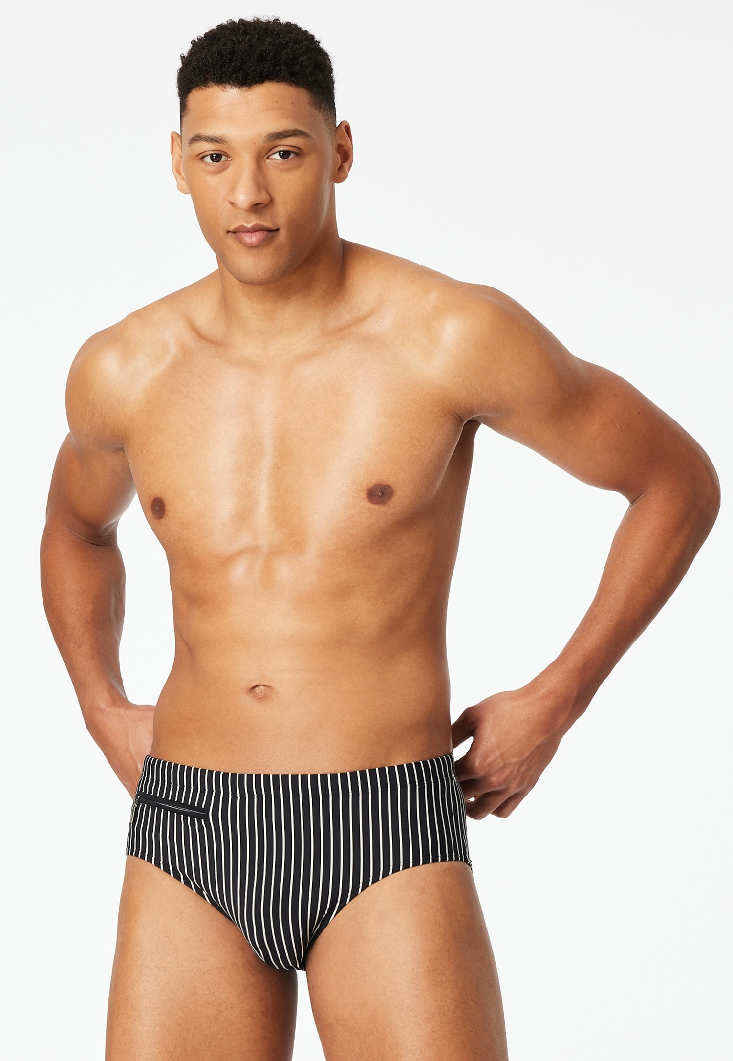 Schiesser Badeslip »Aqua« mit kleiner RV-Tasche, Bindekordel am Bund, gestreift