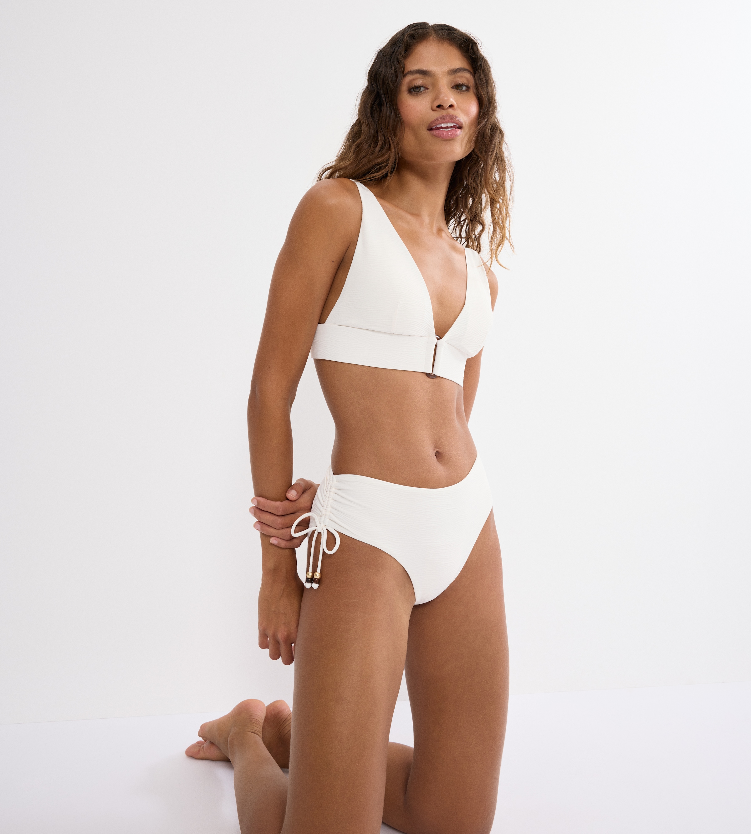 Triumph Bikini-Hose »Summer Dune Midi« mit Wellenstruktur
