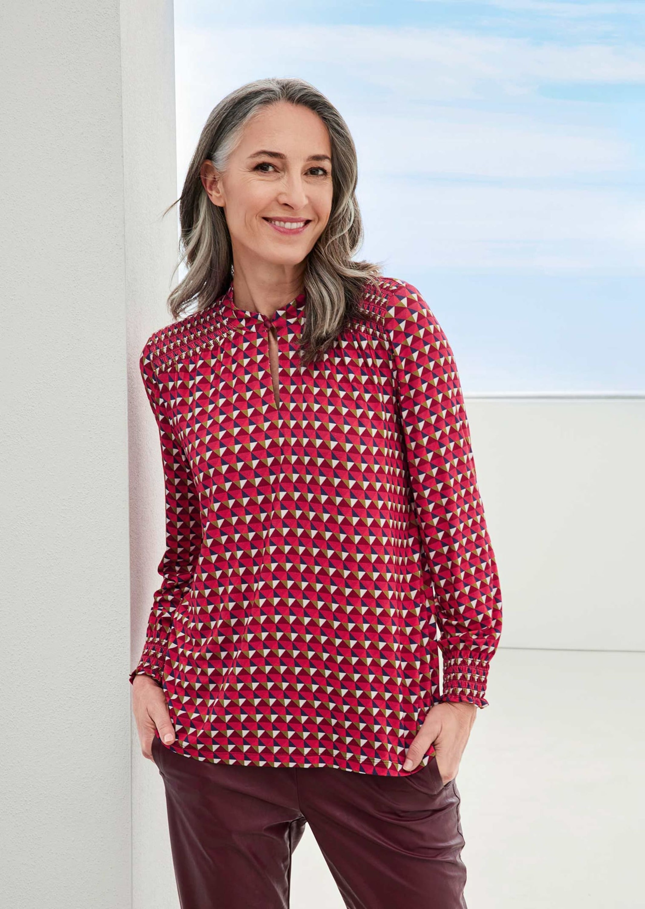 GOLDNER Langarmbluse »Kurzgröße Jerseybluse mit modischen Smok-Details« Ohne