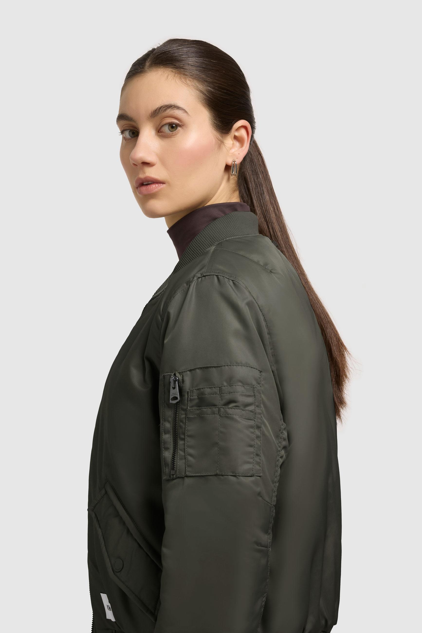 khujo Bomberjacke »Bomberjacke Kasia« ohne Kapuze Modische kurze Damen Winterjacke