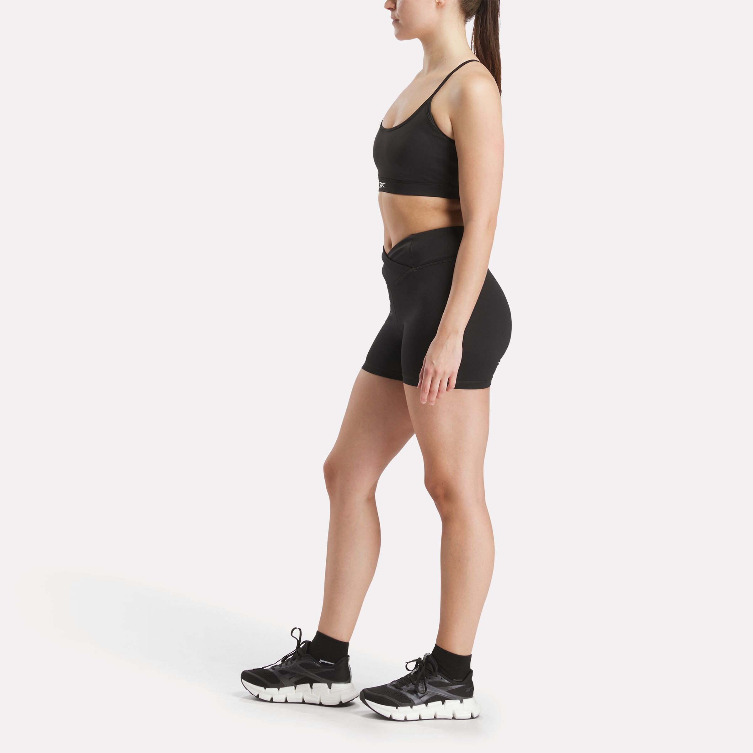 Reebok Sport-BH »KENDAL CORE STRAPPY BRA« Sport-Bustier für das tägliche Workout, mit Speedwick-Technologie