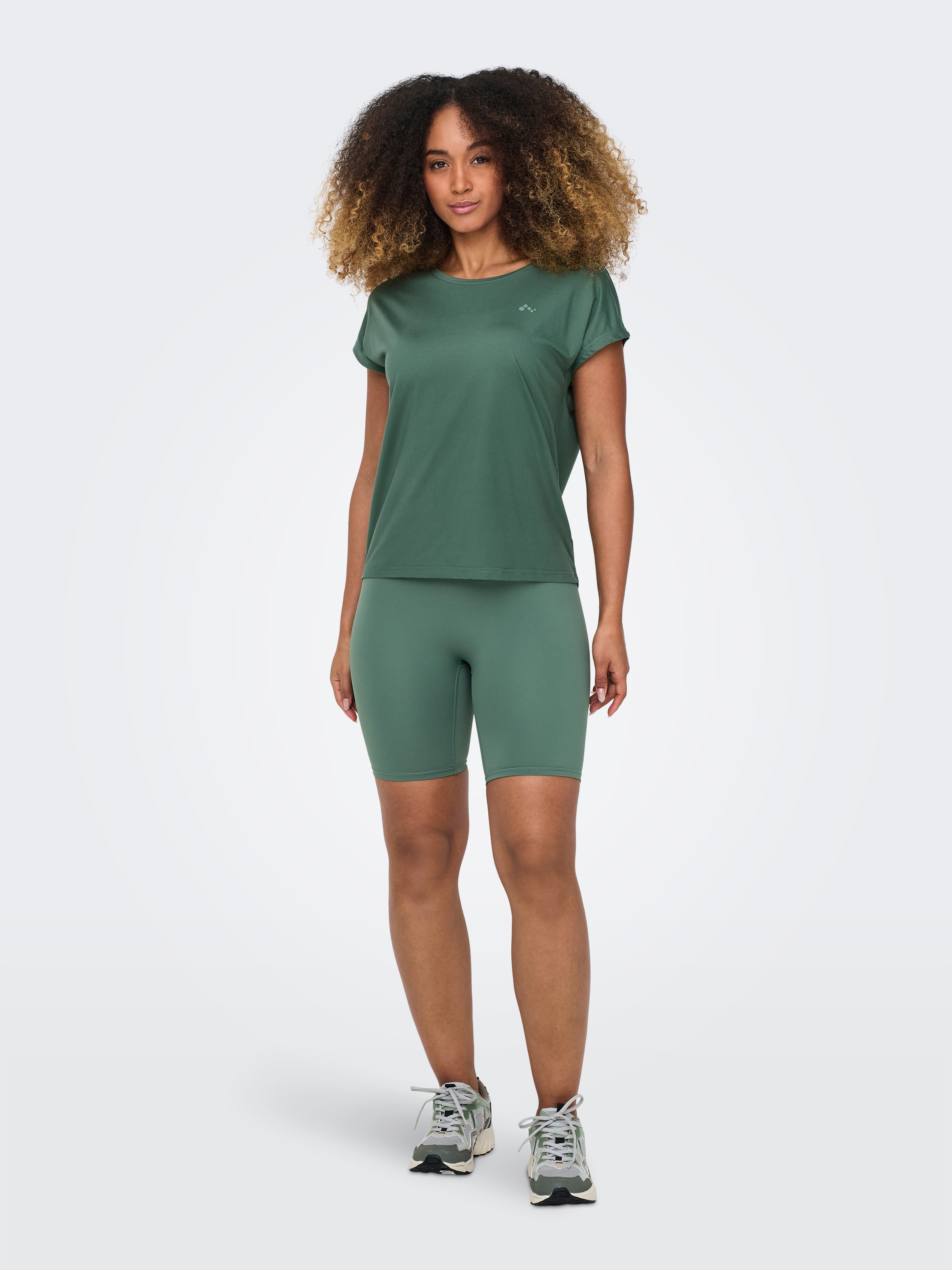 ONLY Play Trainingsshirt »ONPAUBREE SS LOOSE TRAIN TEE - NOOS«