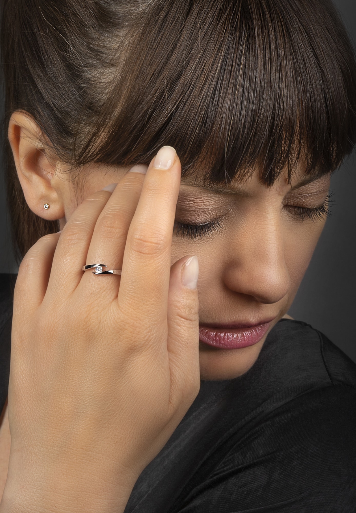 ONE ELEMENT Diamantring »0,15 ct Diamant Brillant Spannfassung Ring aus 585 Weißgold«