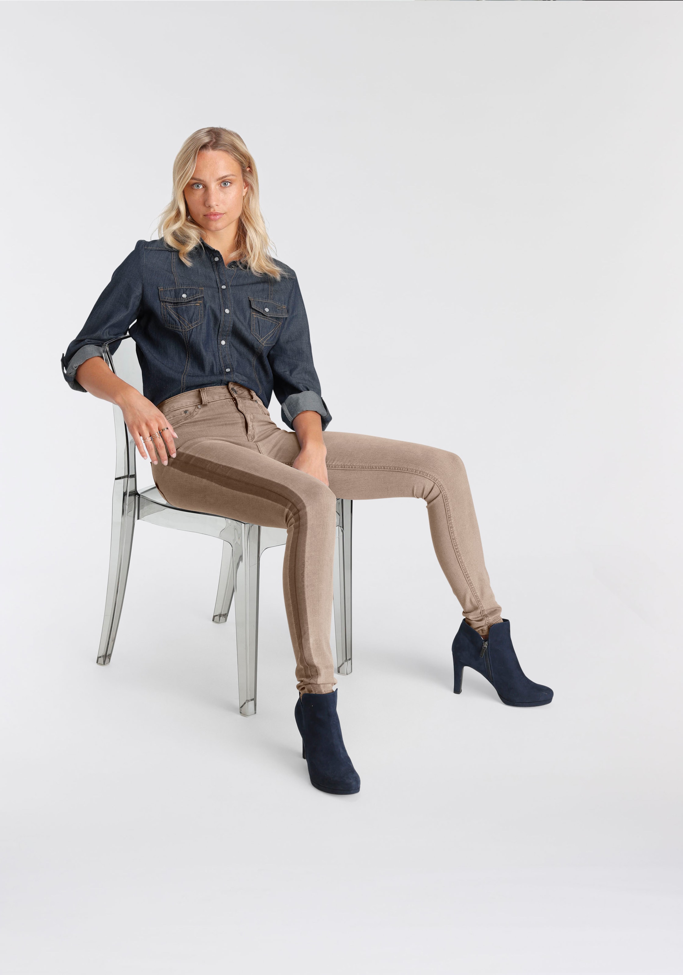 Arizona Skinny-fit-Jeans »Ultra Stretch«, High mit bei Streifen OTTO Waist seitlichem