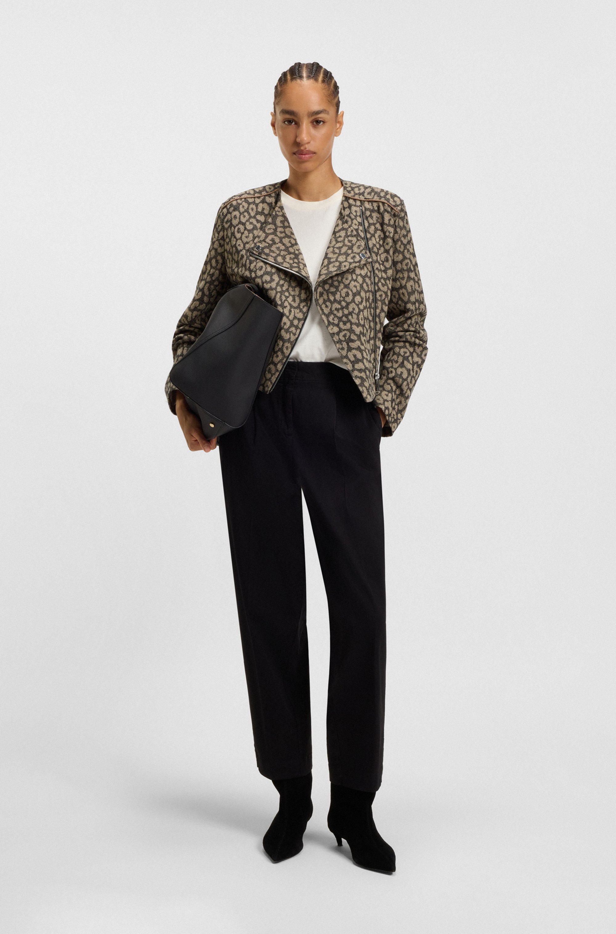 BOSS ORANGE Bikerjacke »Jaleo Premium Damenmode«, in Cropped-Länge, Leo-Jacquard