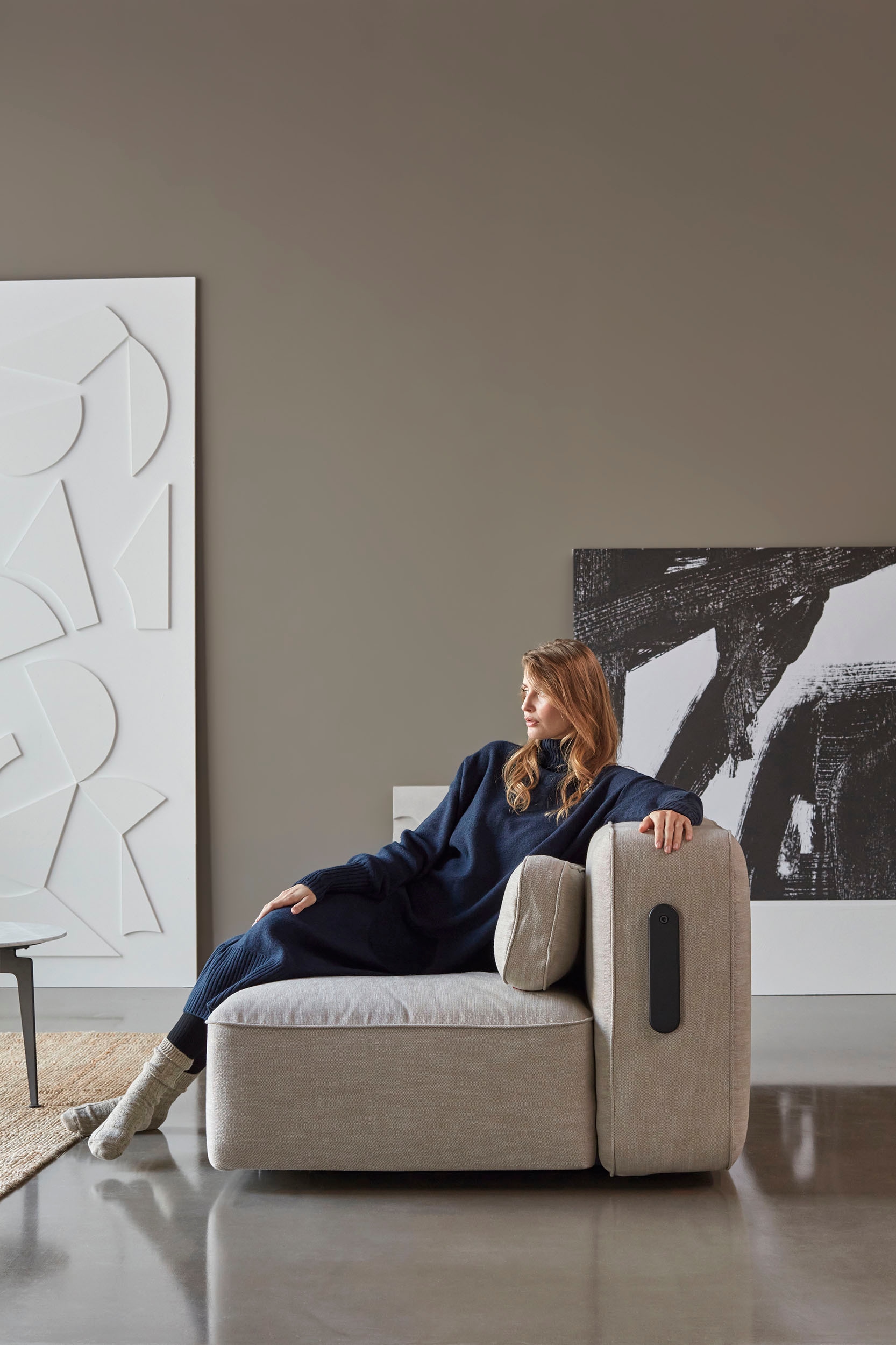 INNOVATION LIVING ™ Schlafsofa »YONATA Sofa im aktuellen Design, hoher Komfort, elegant und hochwertig«, komfortable Taschenfederkernpolsterung, Breite Liegefläche 149 cm