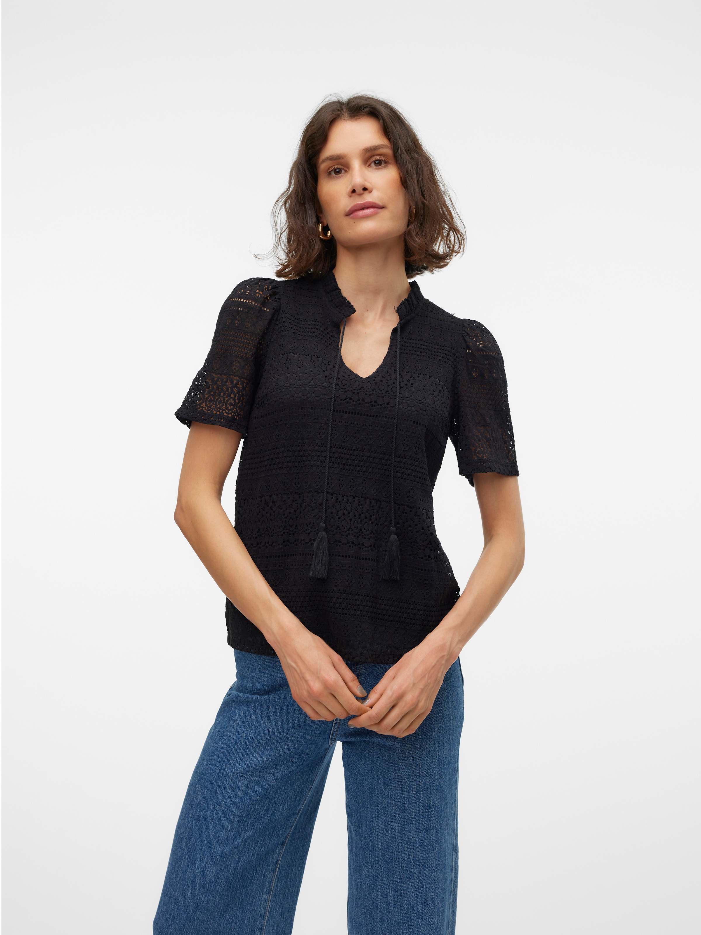 Vero Moda Spitzenshirt »VMHONEY LACE S/S TASSEL TOP WVN GA«