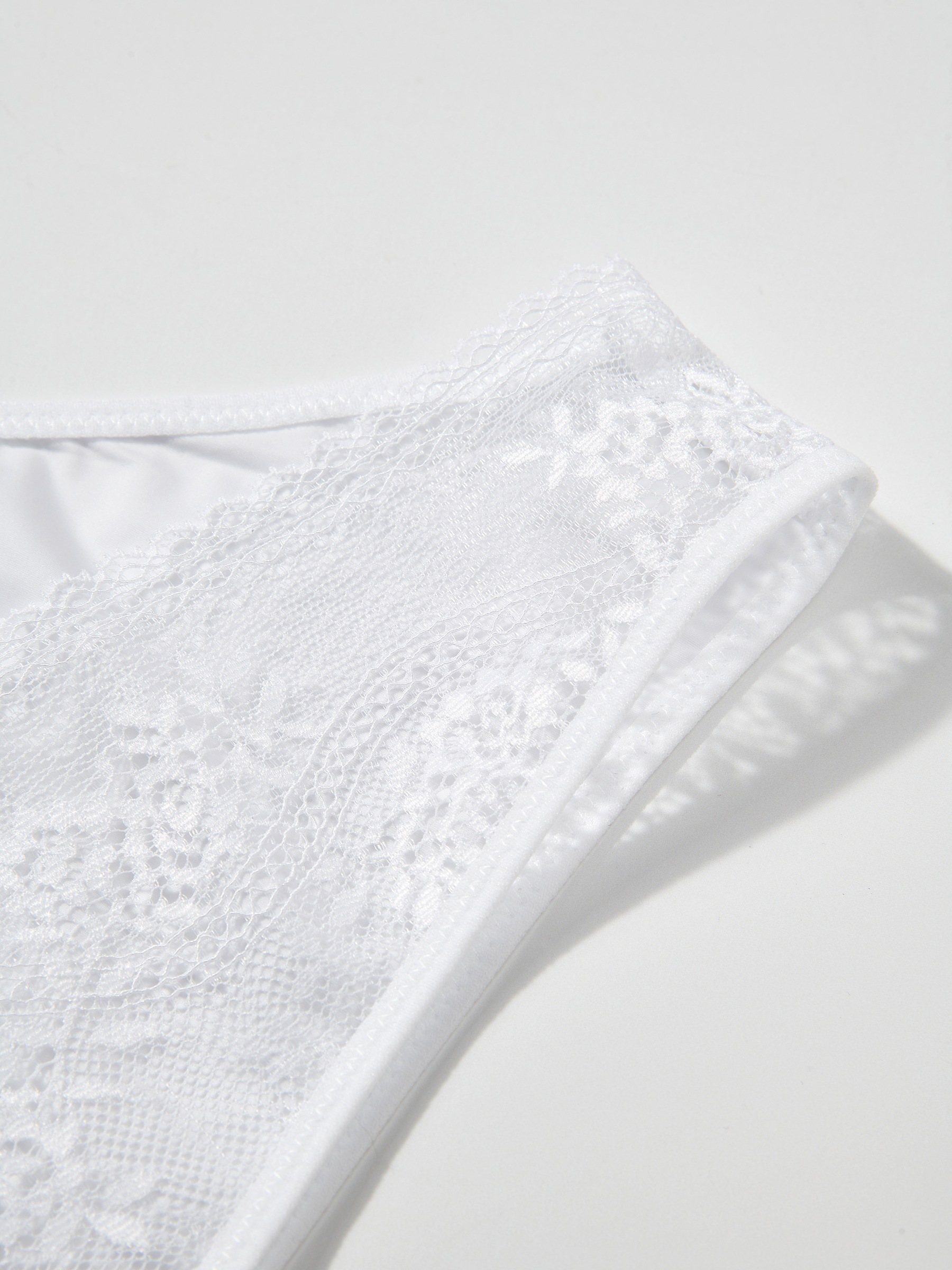 PASSIONATA Slip »MADDIE« florale Spitze, Microfaser, elastischer Bund