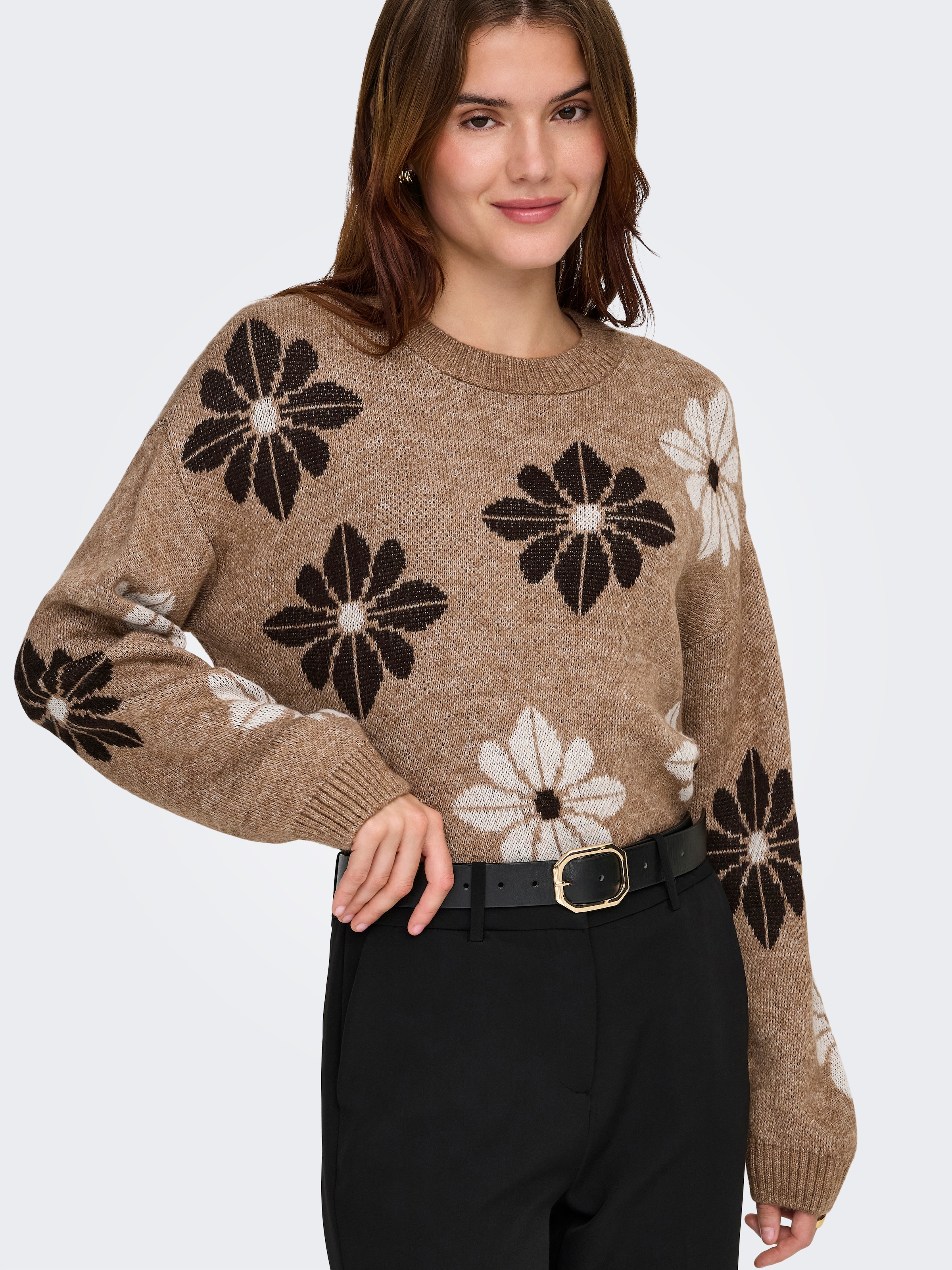 ONLY Rundhalspullover »ONLFREESIA LS FLOWER O-NECK RP KNT« mit Blümchen - Strickmuster