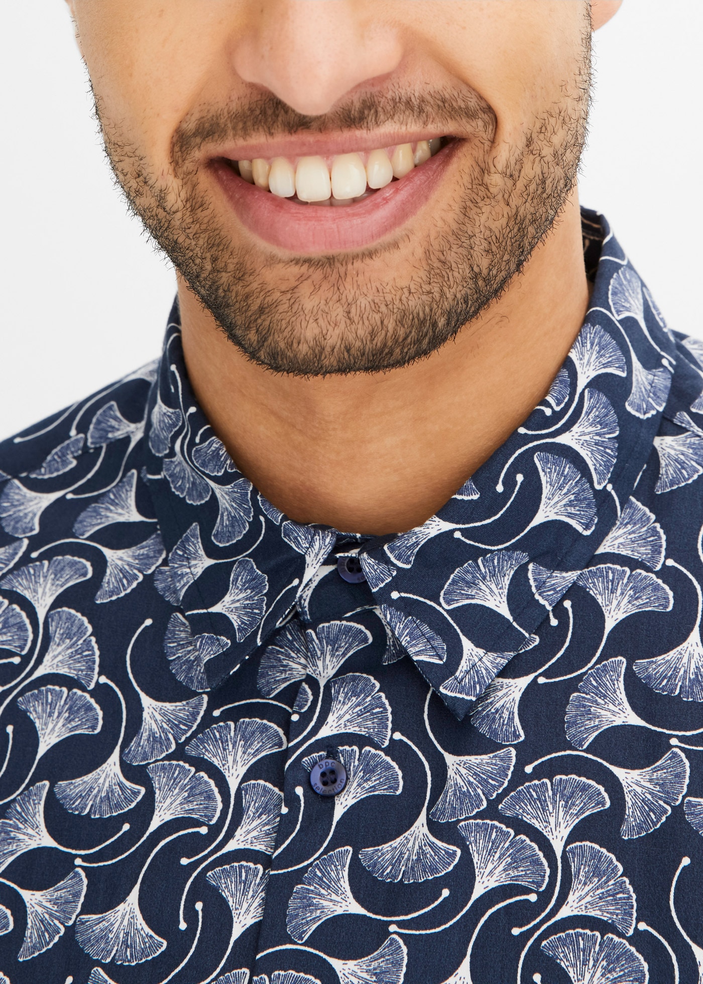 bonprix Langarmhemd »gemustertes Langarmhemd« Regular Fit, aus reiner Baumwolle, Allover-Print, Kentkragen