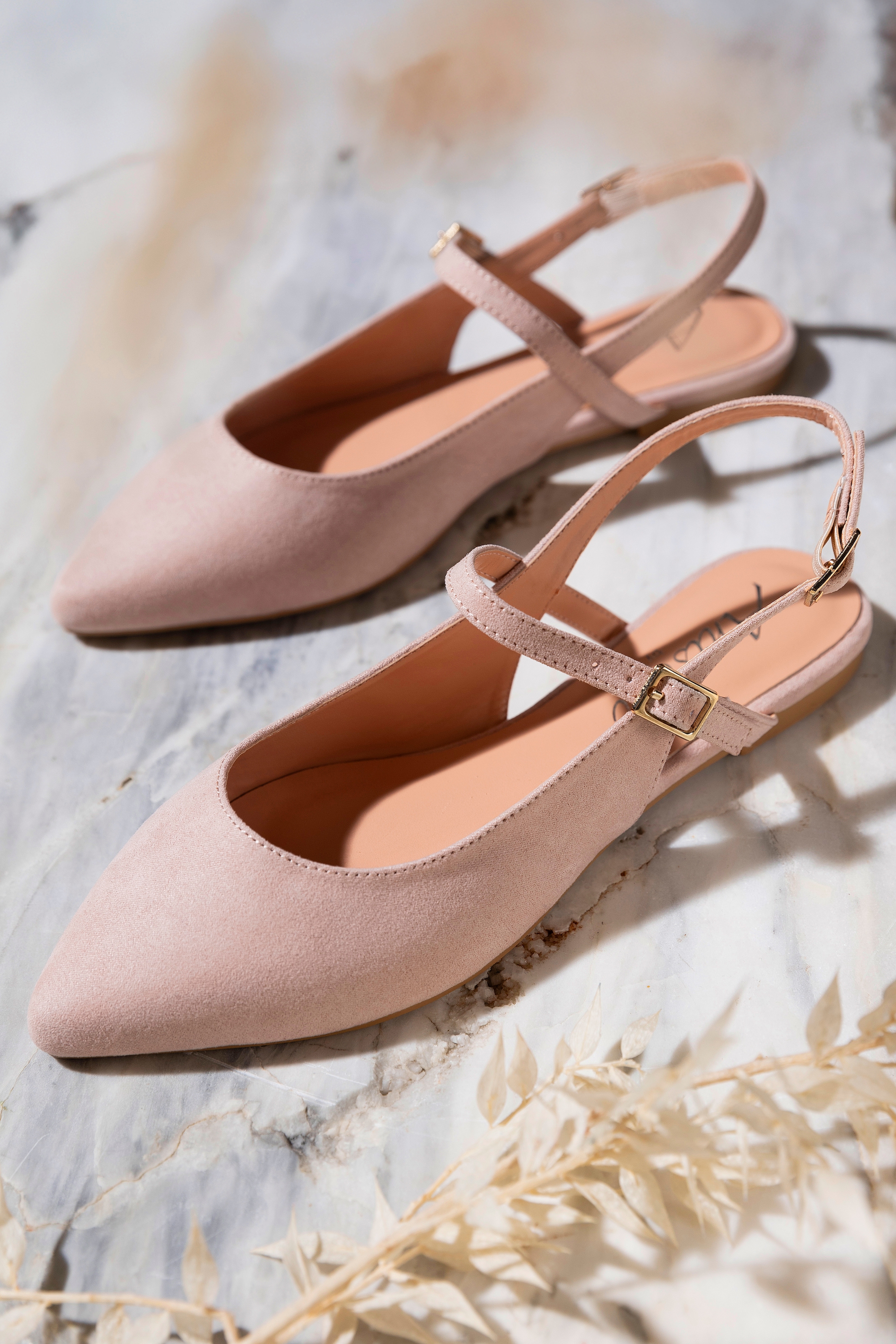 Aniston SHOES Slingpumps  Flat, Sommerschuh, Riemchensandale - schmale Form